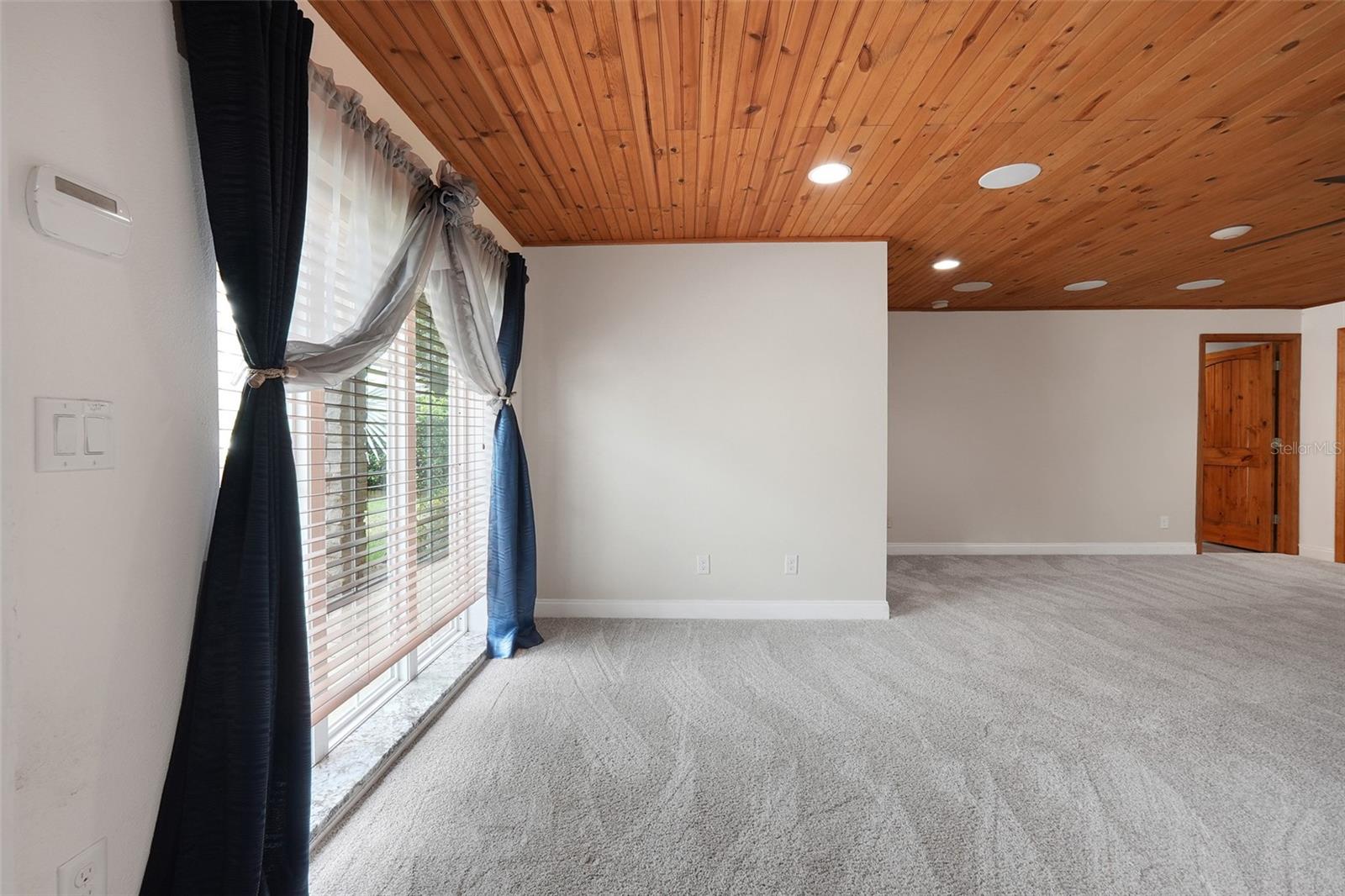 8110 Castinango Street Property Photo 7