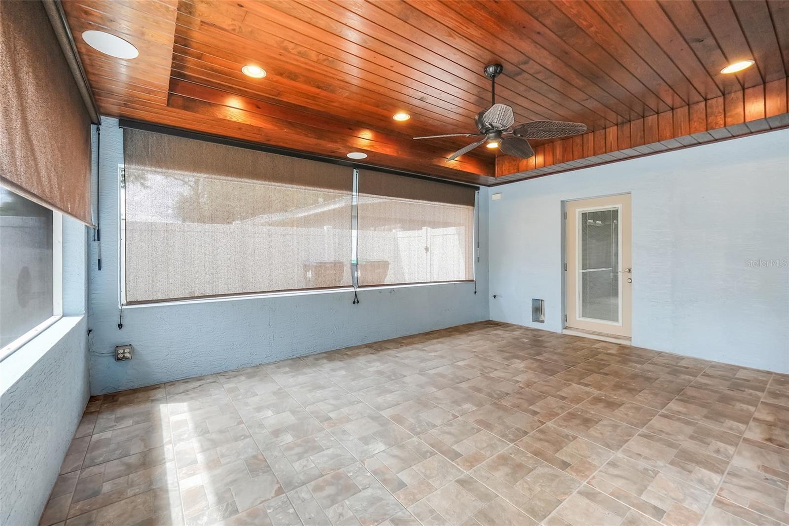8110 Castinango Street Property Photo 23