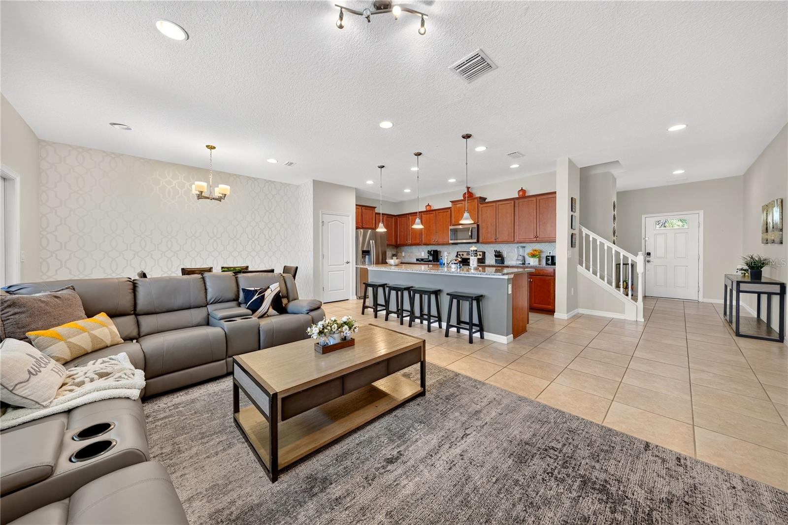 8882 Geneve Ct Property Photo 16