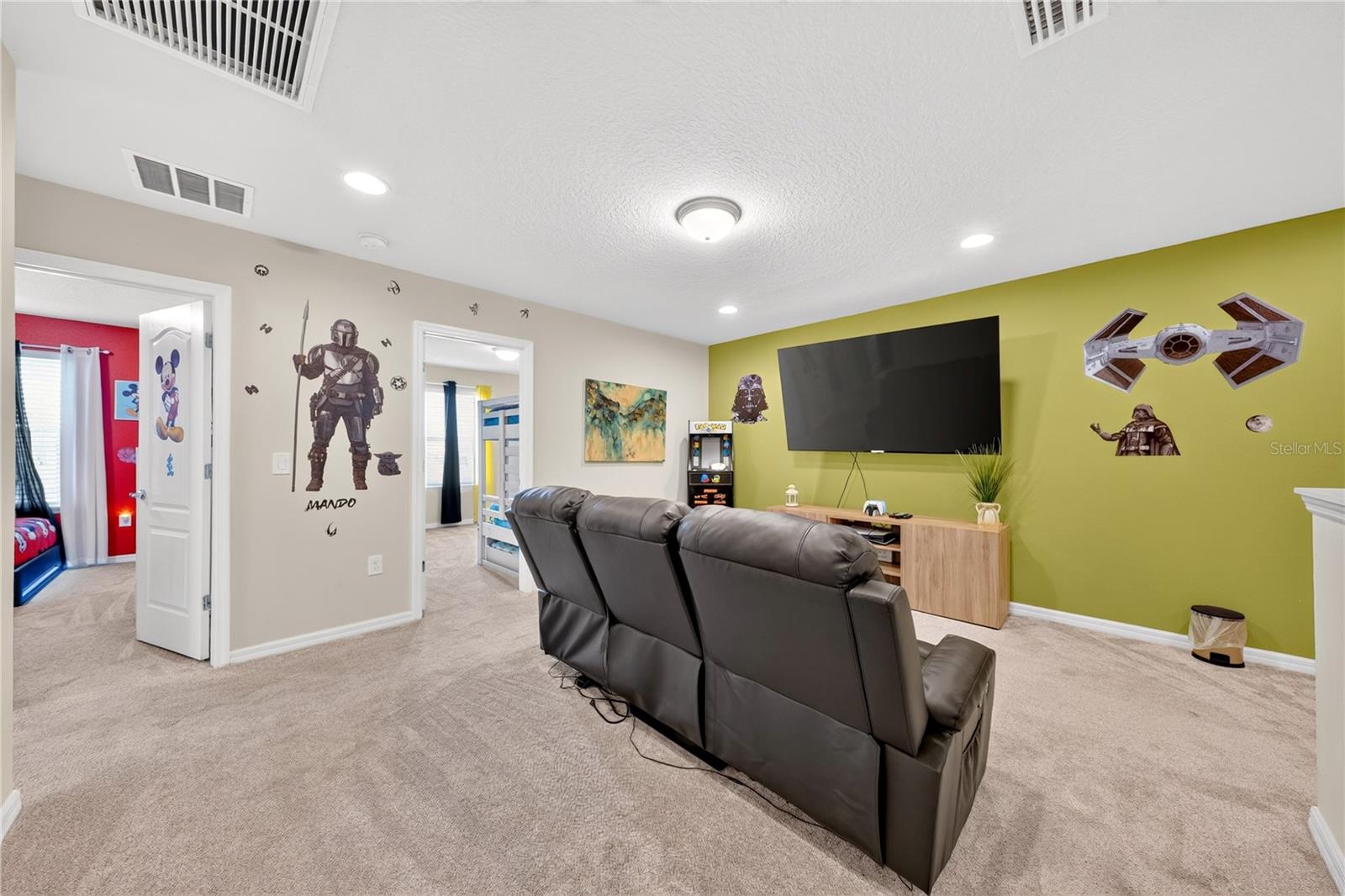 8882 Geneve Ct Property Photo 30