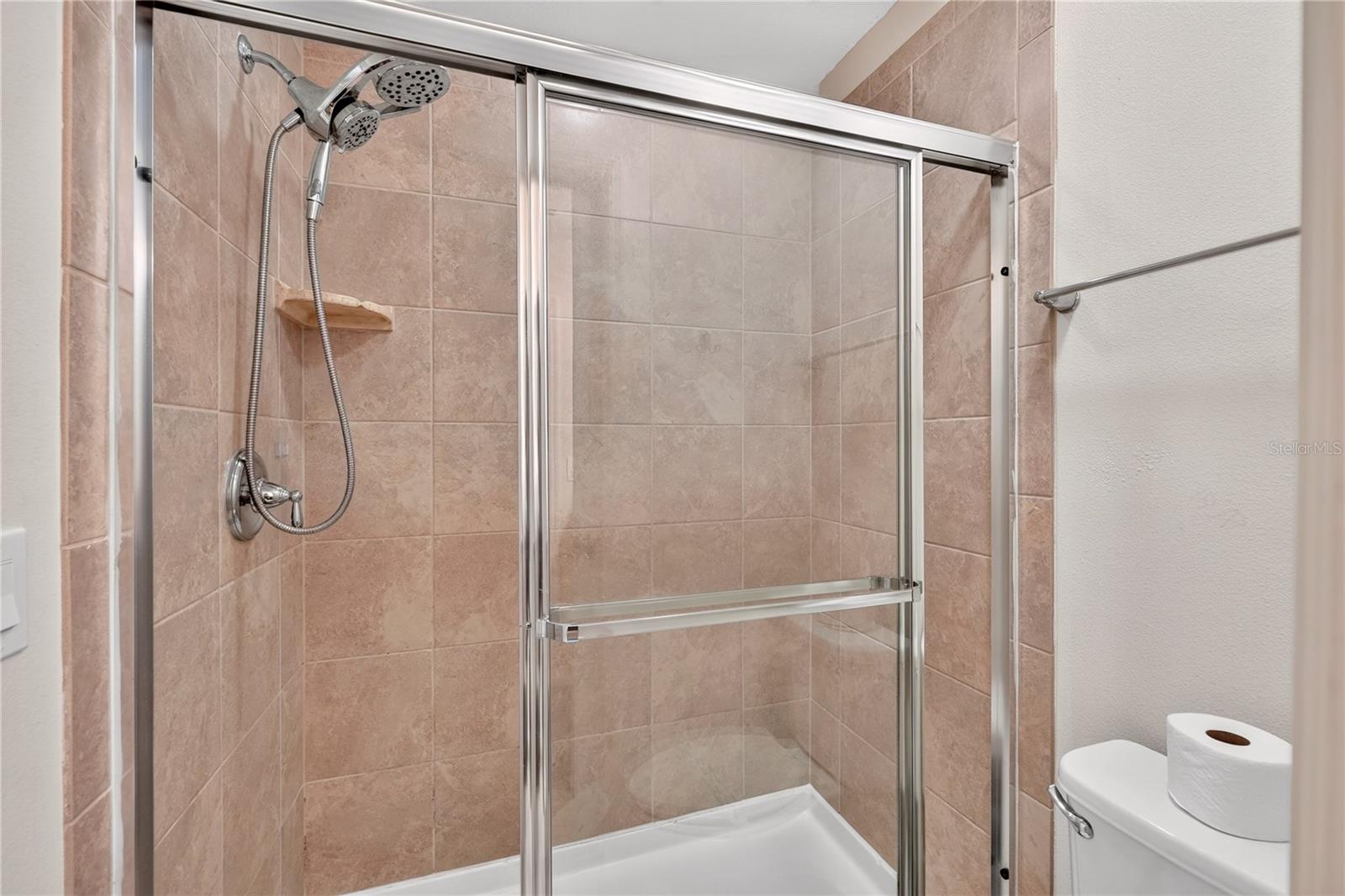 8882 Geneve Ct Property Photo 41