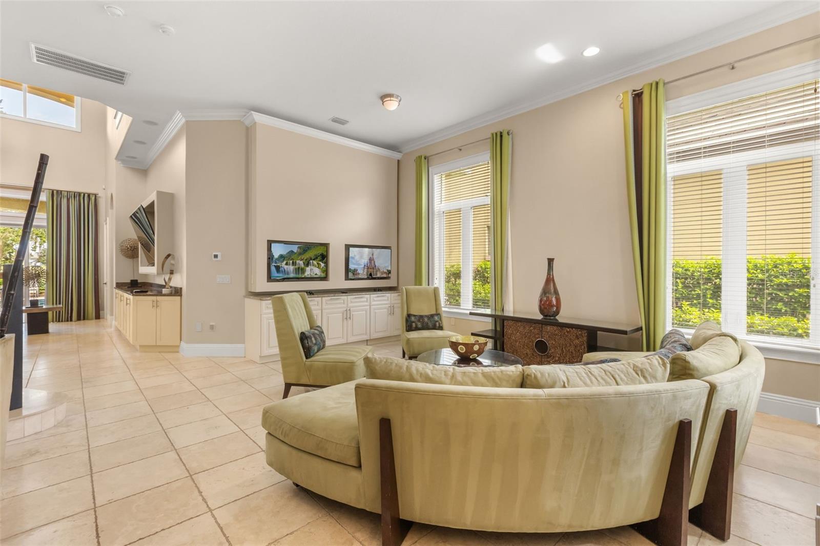 7398 Gathering Ct Property Photo 7