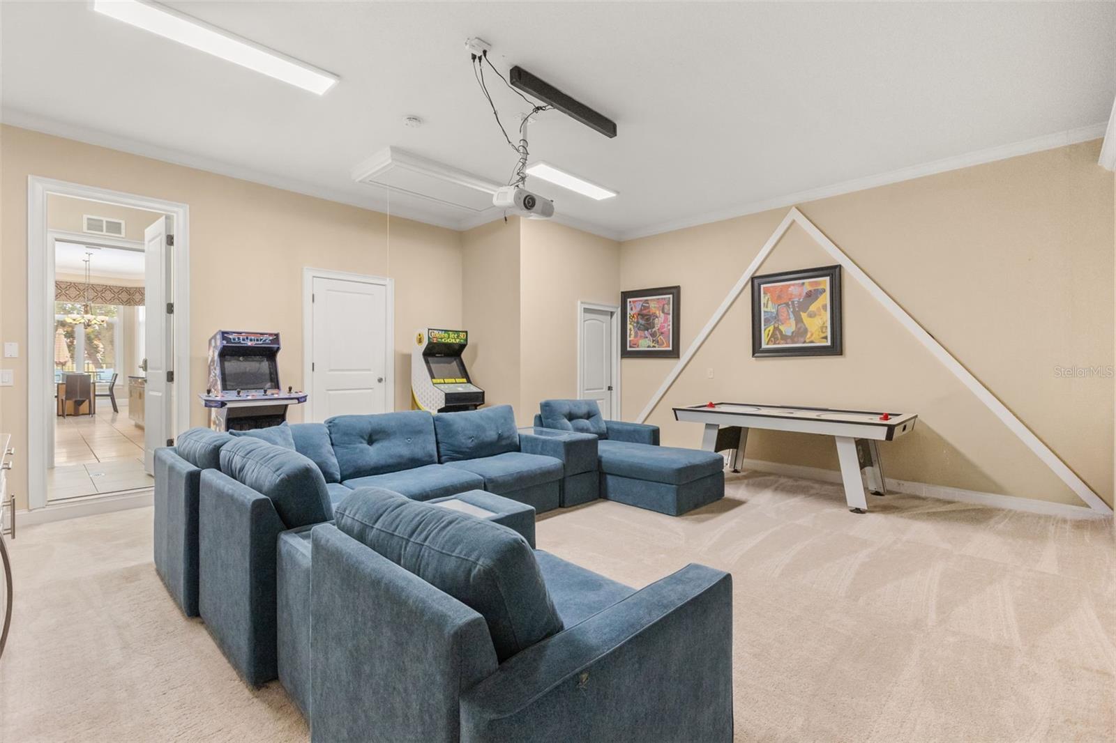 7398 Gathering Ct Property Photo 12