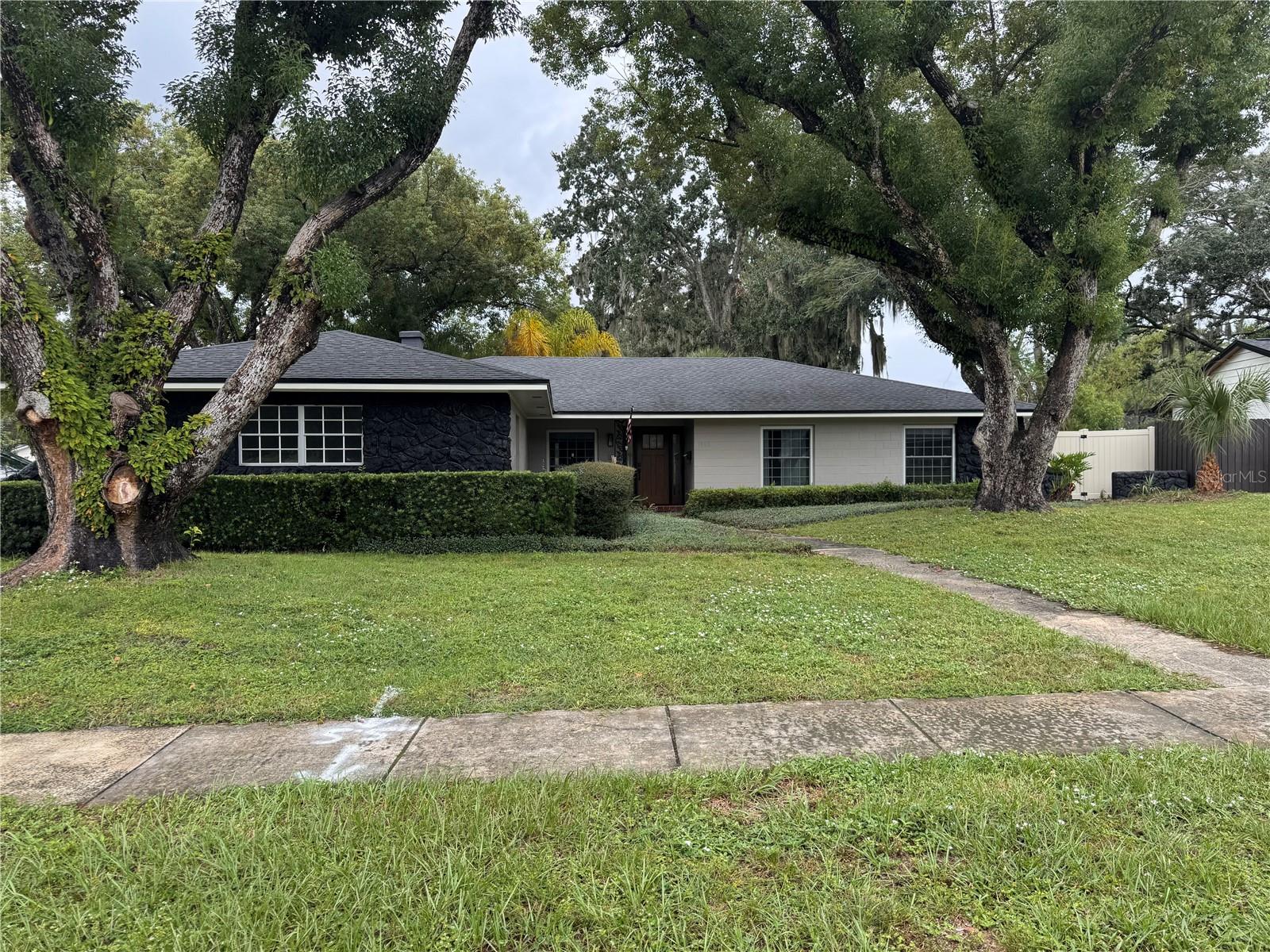 1903 Collier Dr Property Photo 1