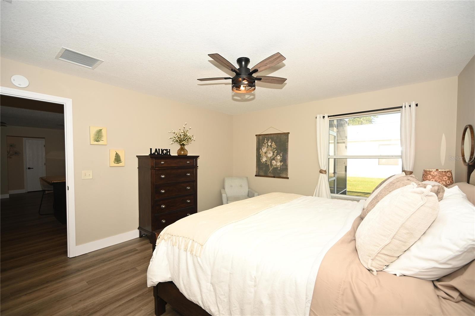 1836 Captiva Ct Property Photo 15
