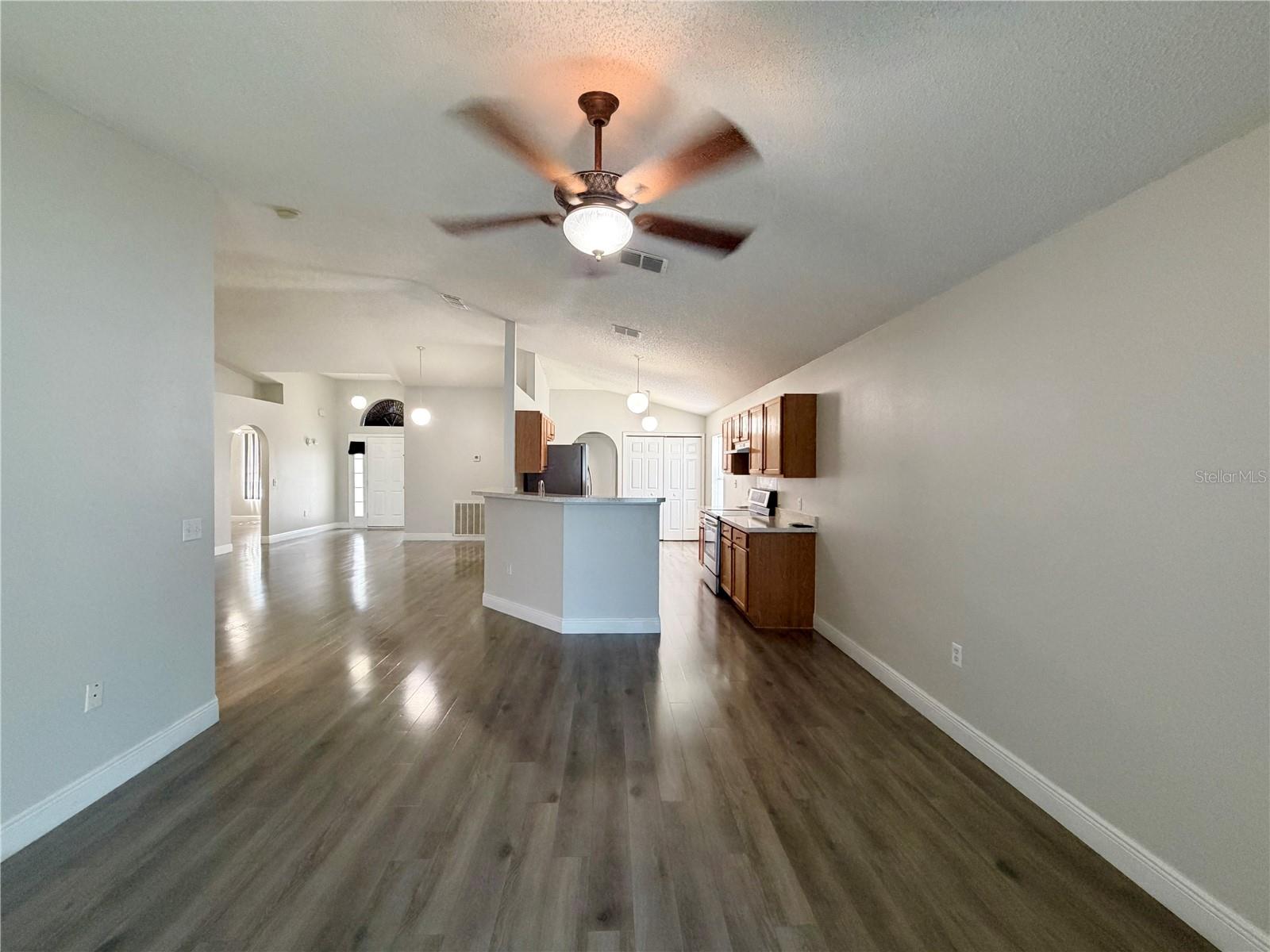 100 Cimarron Ln Property Photo 14