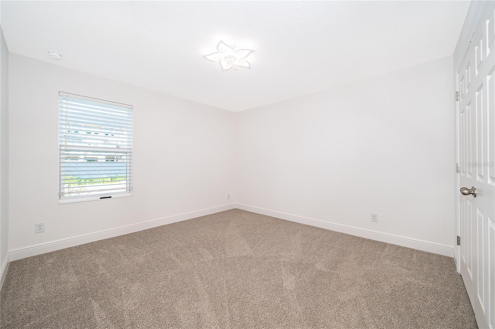380 Lemongrass Rd Property Photo 39