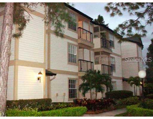 1908 Lake Atriums Cir #18 Property Photo 1