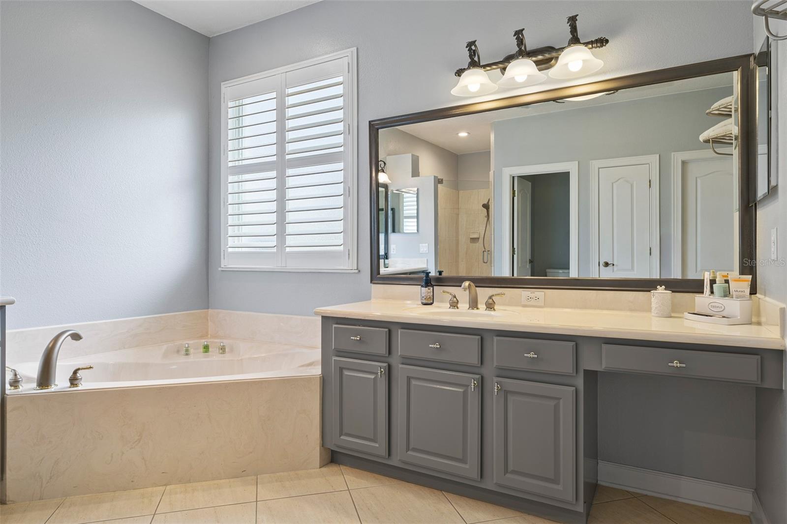 13618 Larsen Ln Property Photo 64