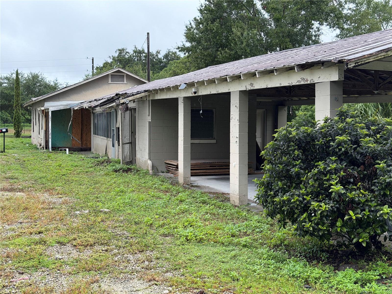2311 S Ronald Reagan Blvd Property Photo 11
