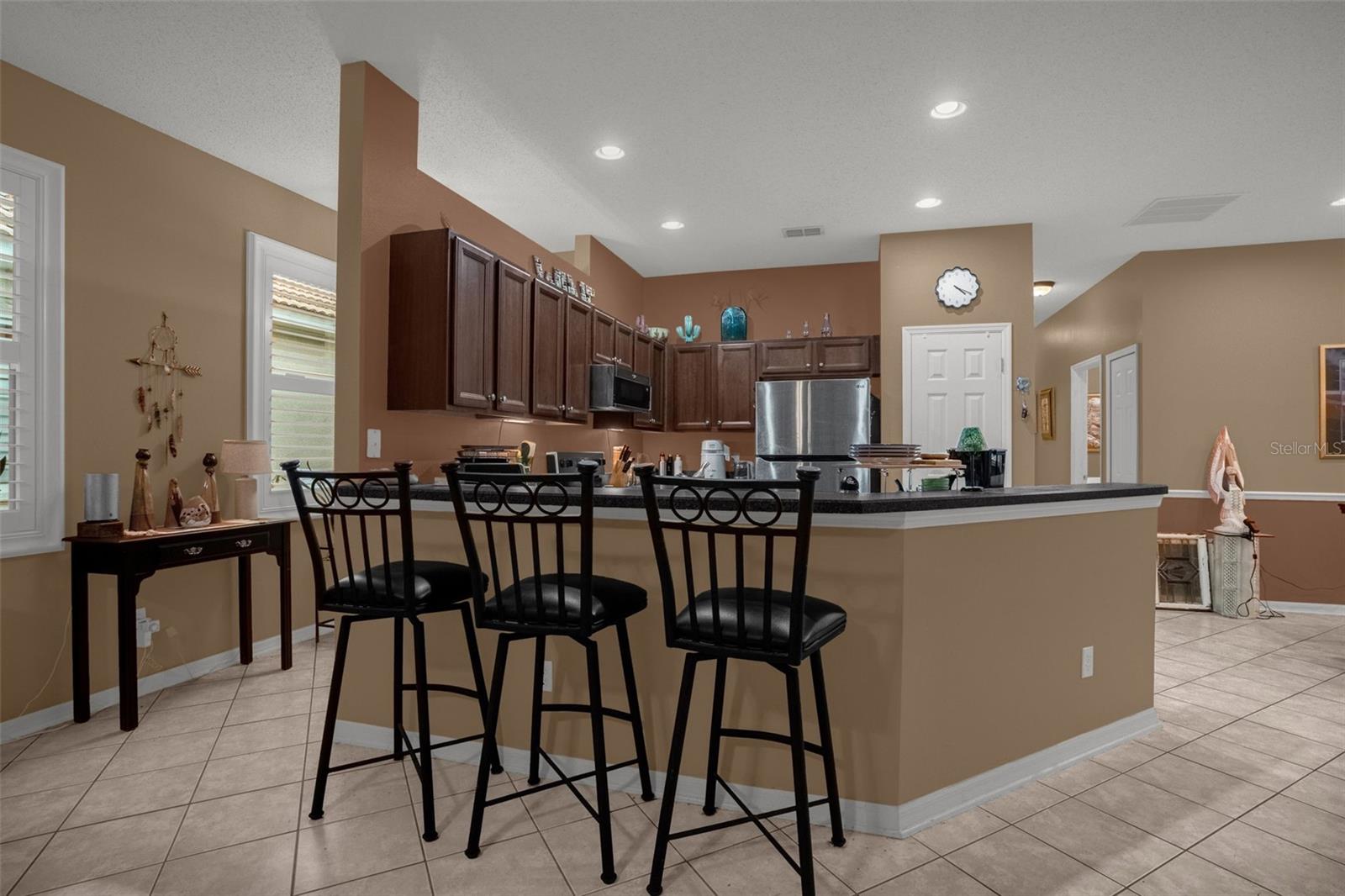 8002 Saint Andrews Way Property Photo 10