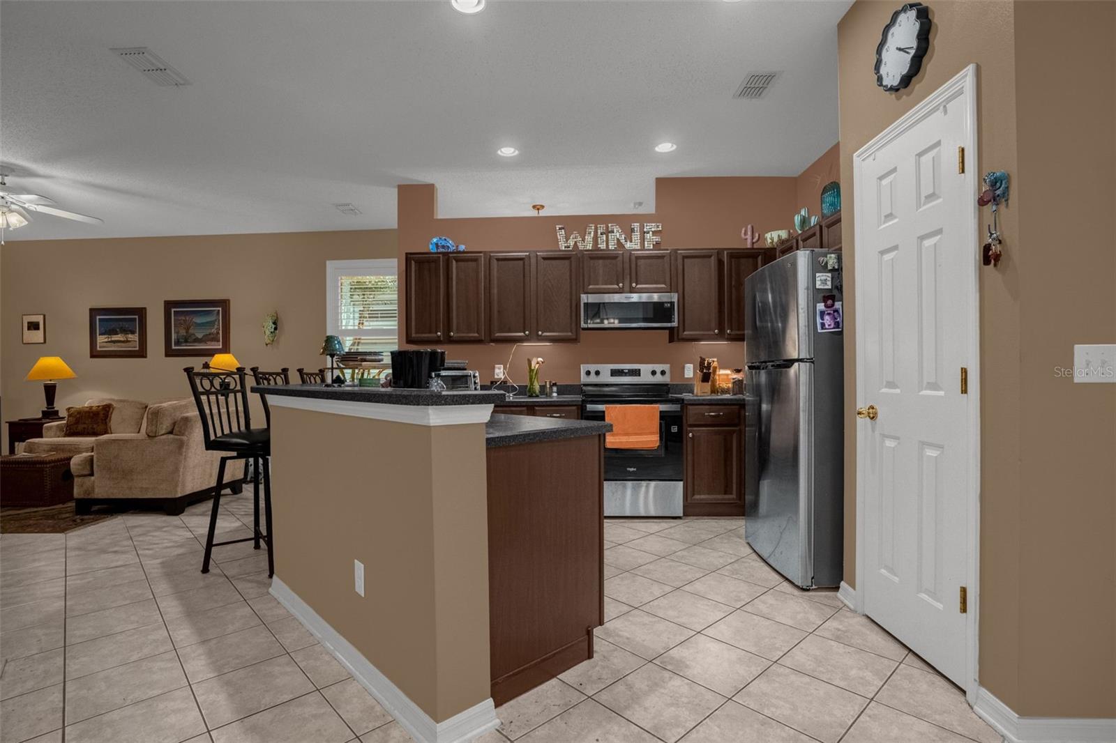 8002 Saint Andrews Way Property Photo 11