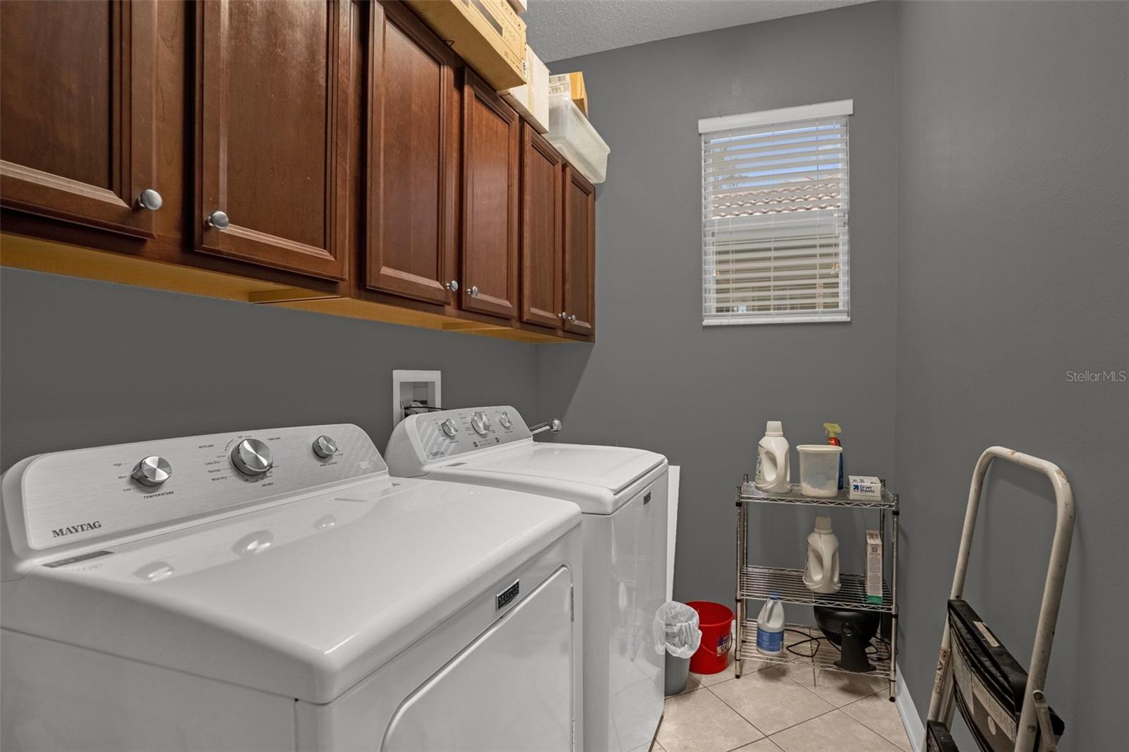 8002 Saint Andrews Way Property Photo 24