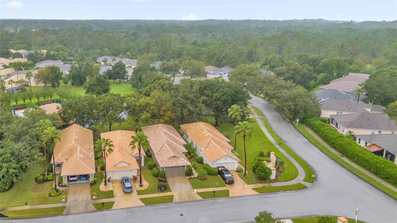 8002 Saint Andrews Way Property Photo 28