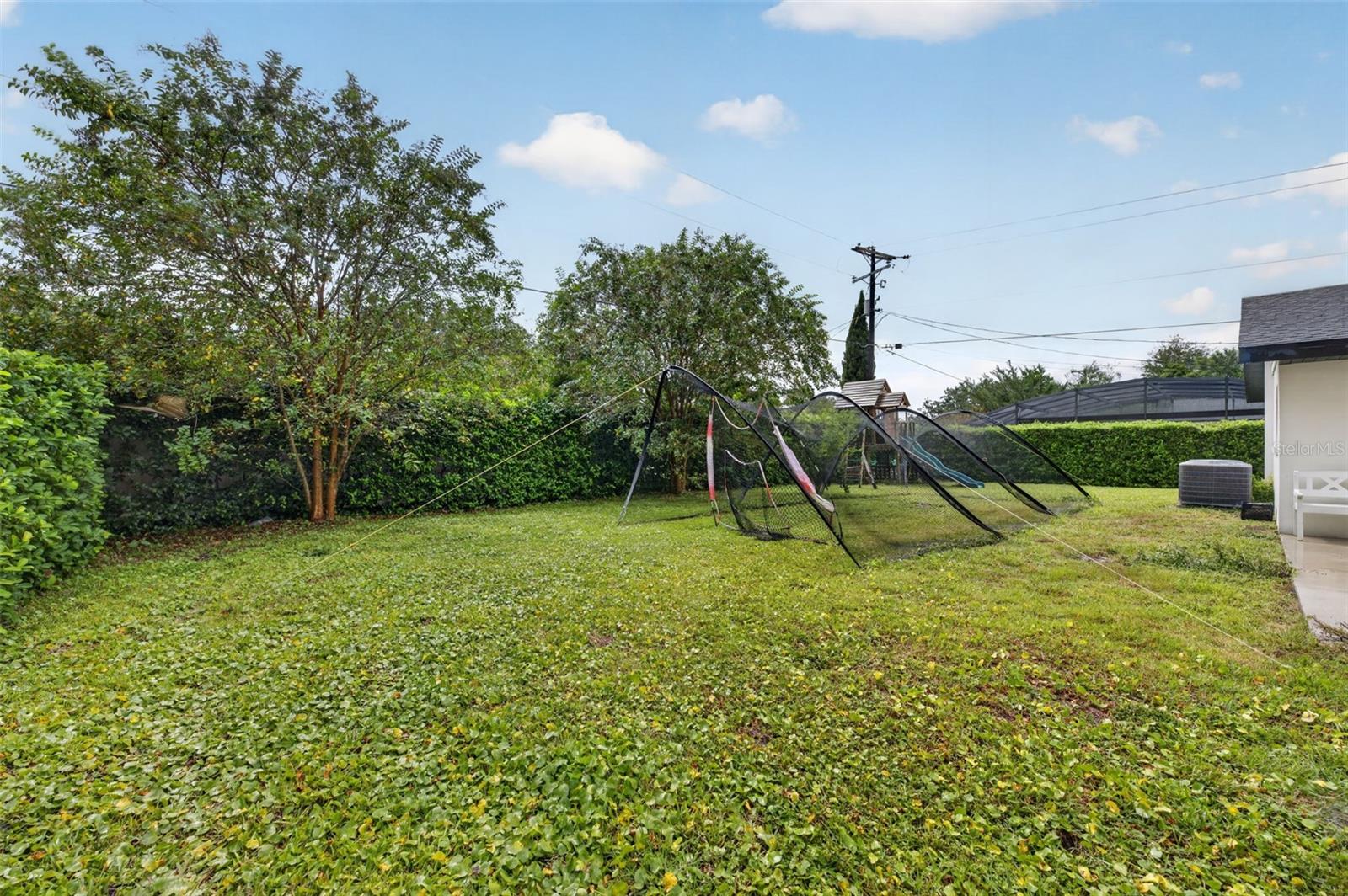 2050 Thunderbird Trl Property Photo 38