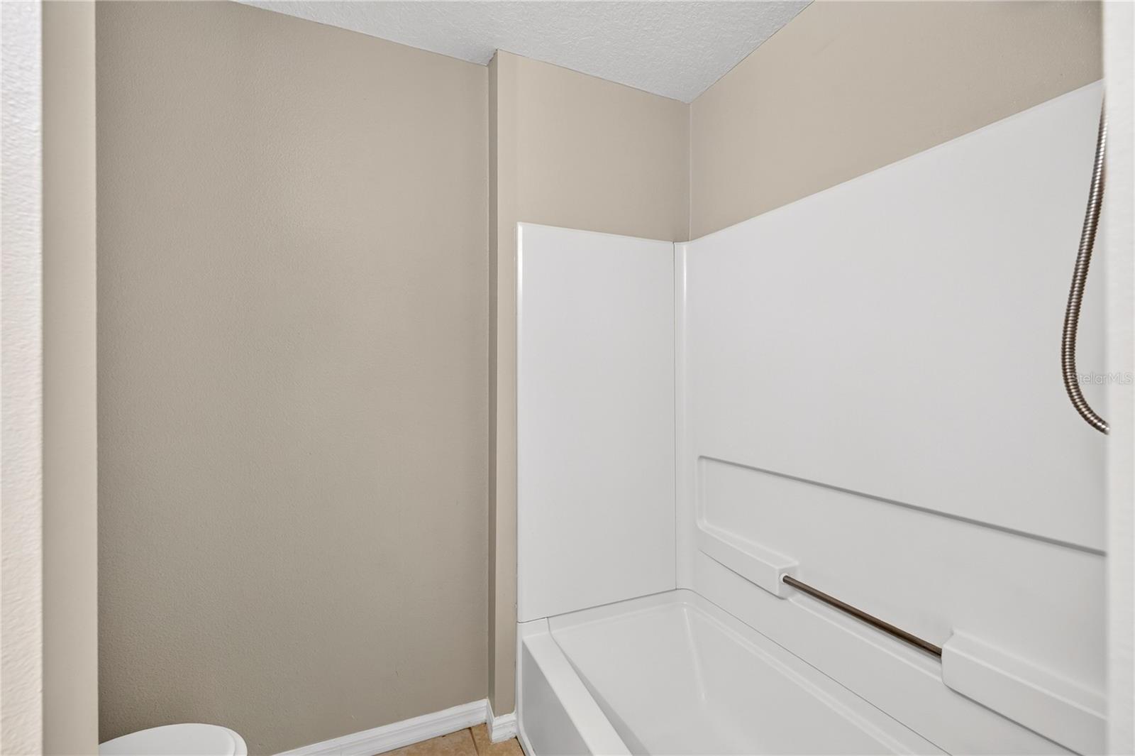 8831 Grand Palms Cir, Apt B Property Photo 30