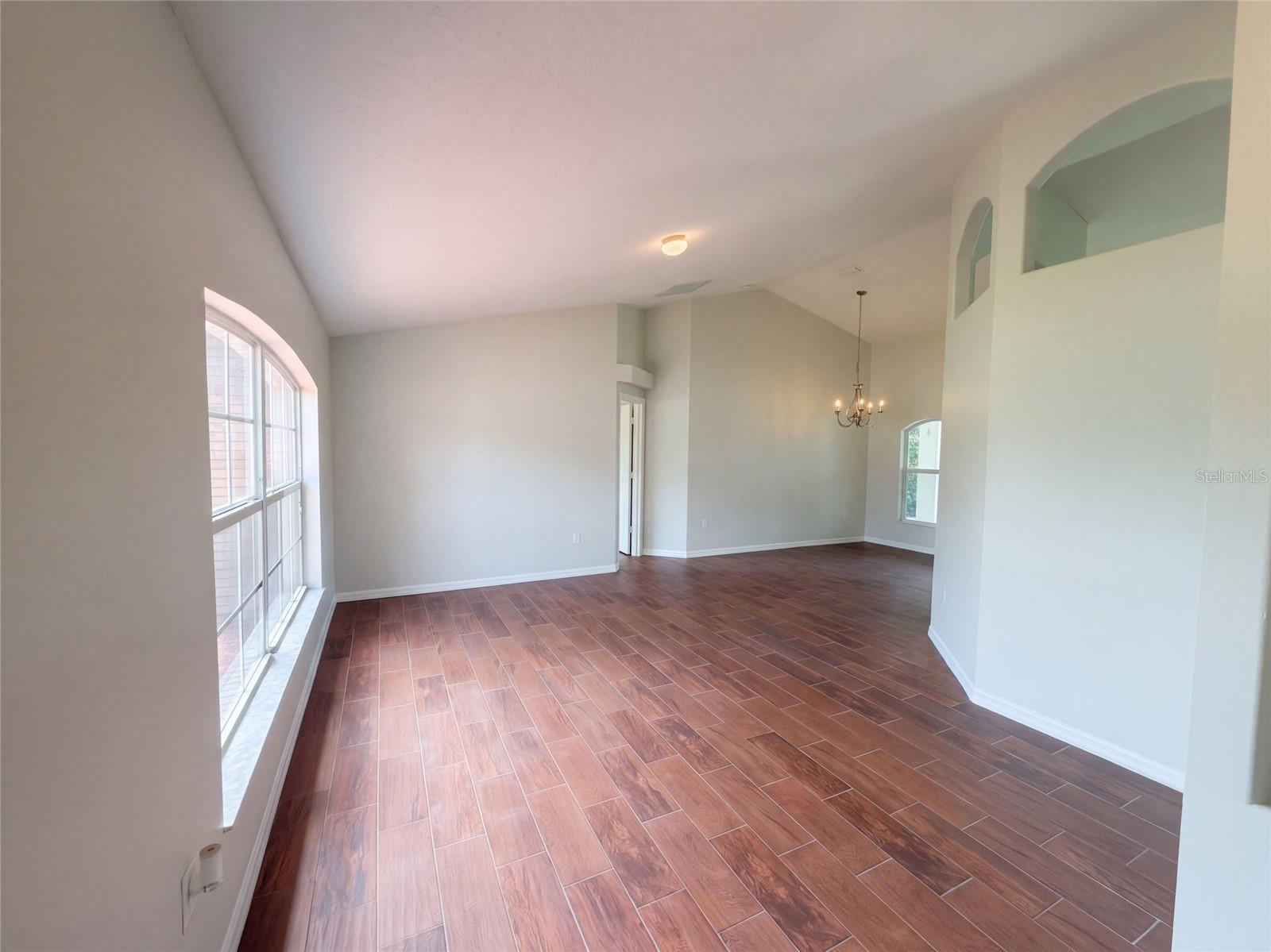 2062 Dalton Ave Property Photo 6
