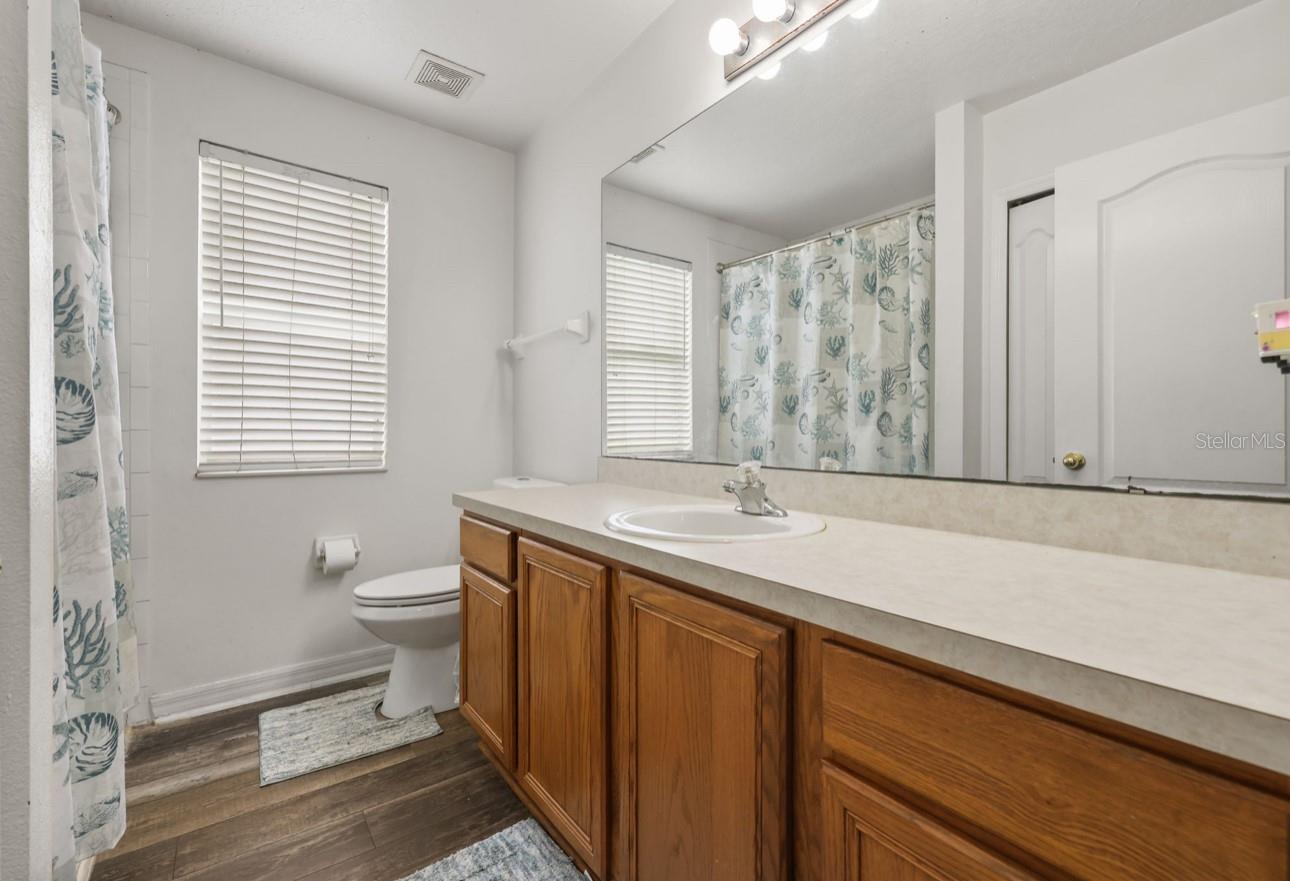 12657 Iris Lake Dr Property Photo 9