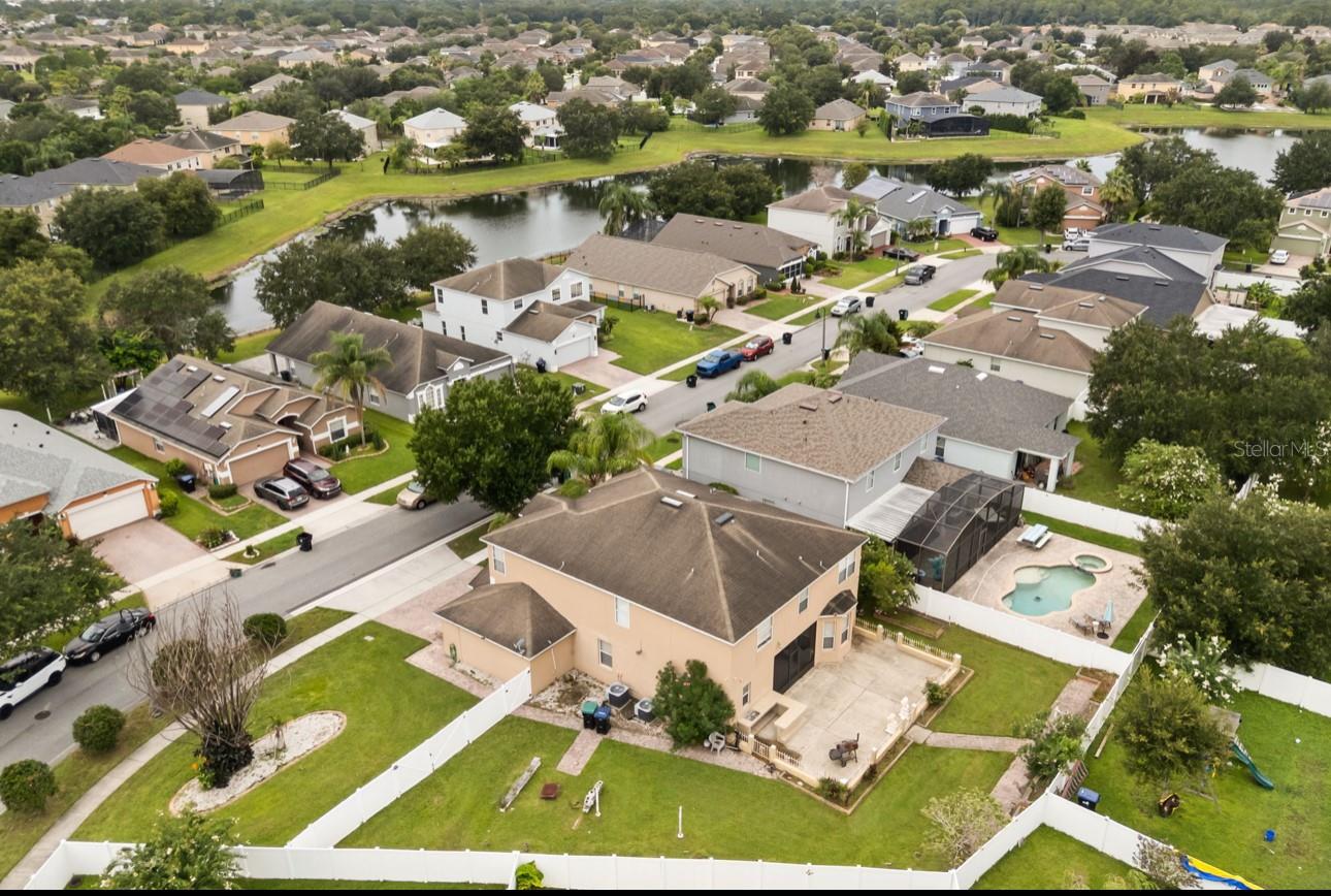 12657 Iris Lake Dr Property Photo 32
