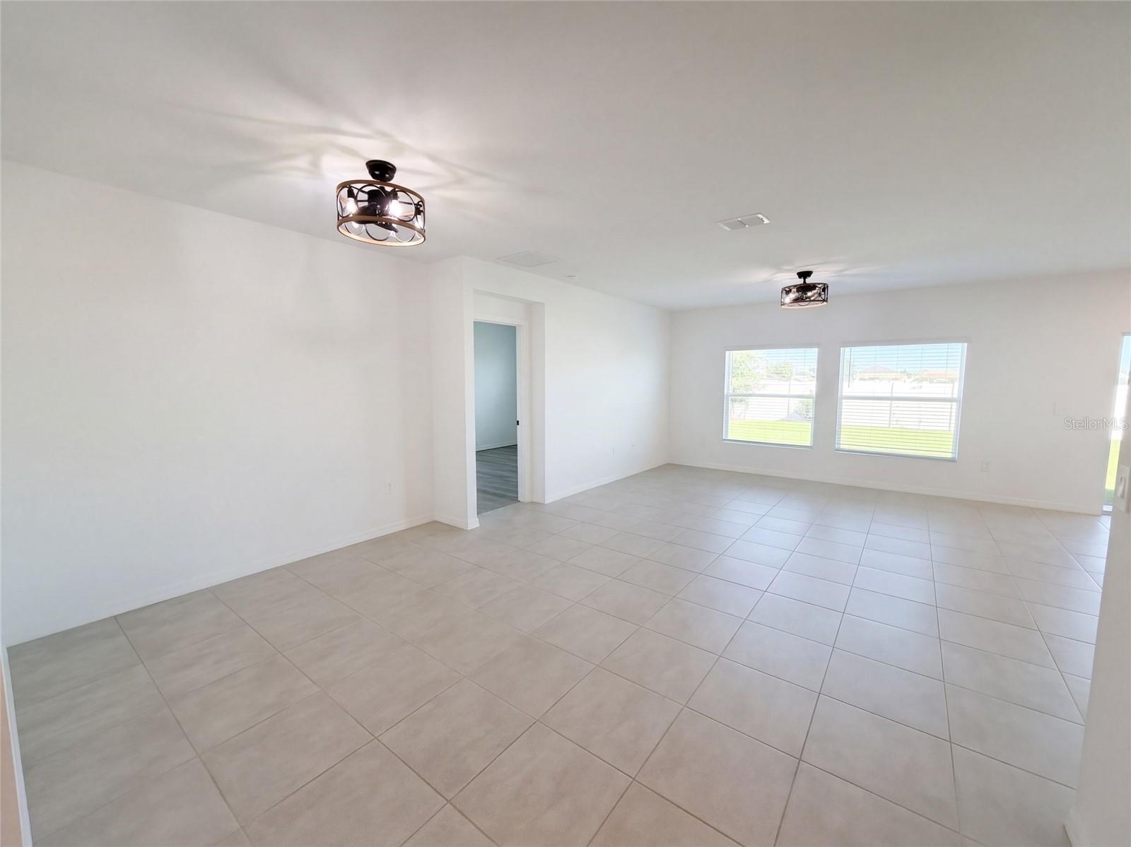 124 Citrine Loop Property Photo 13