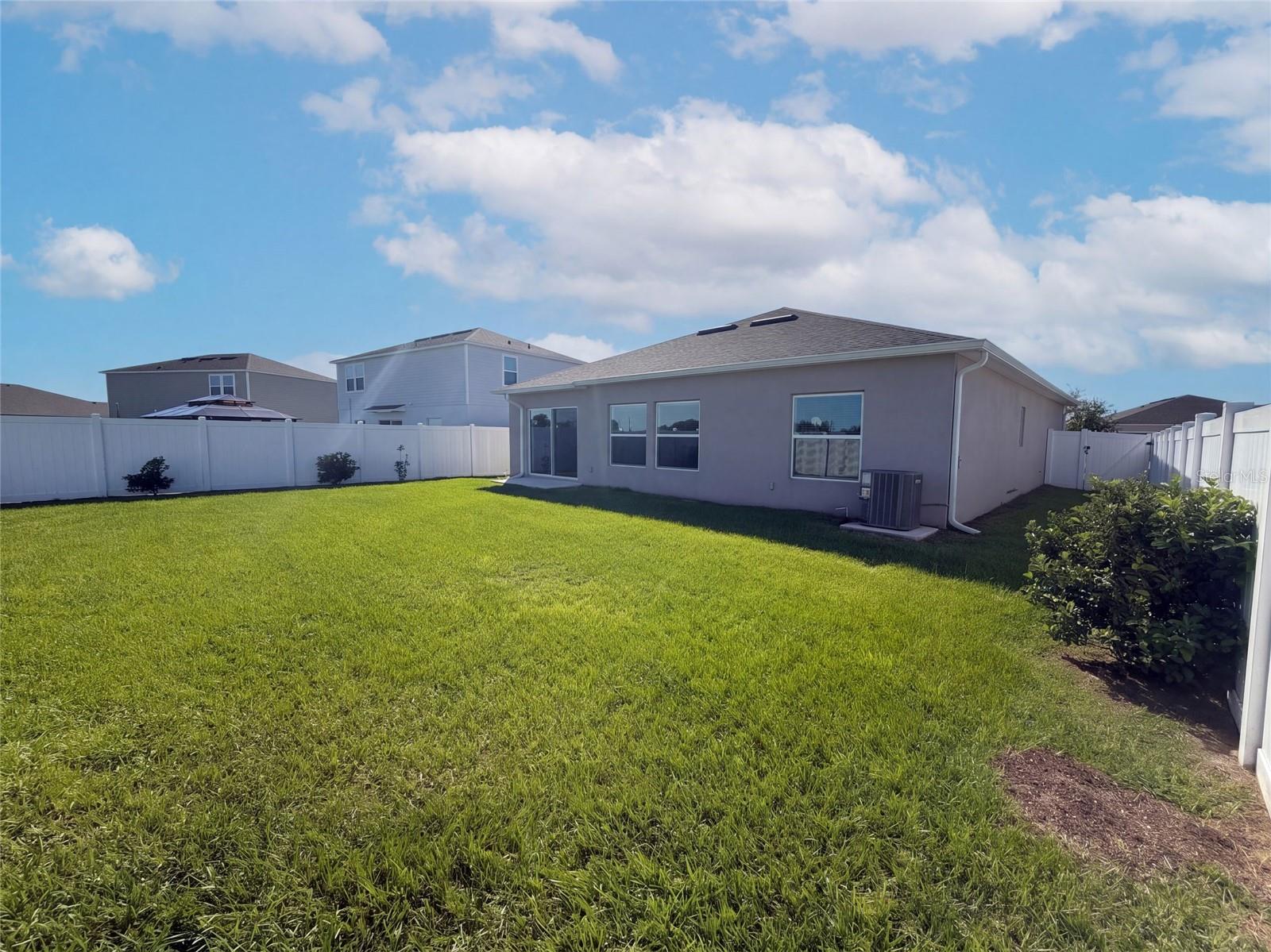 124 Citrine Loop Property Photo 37