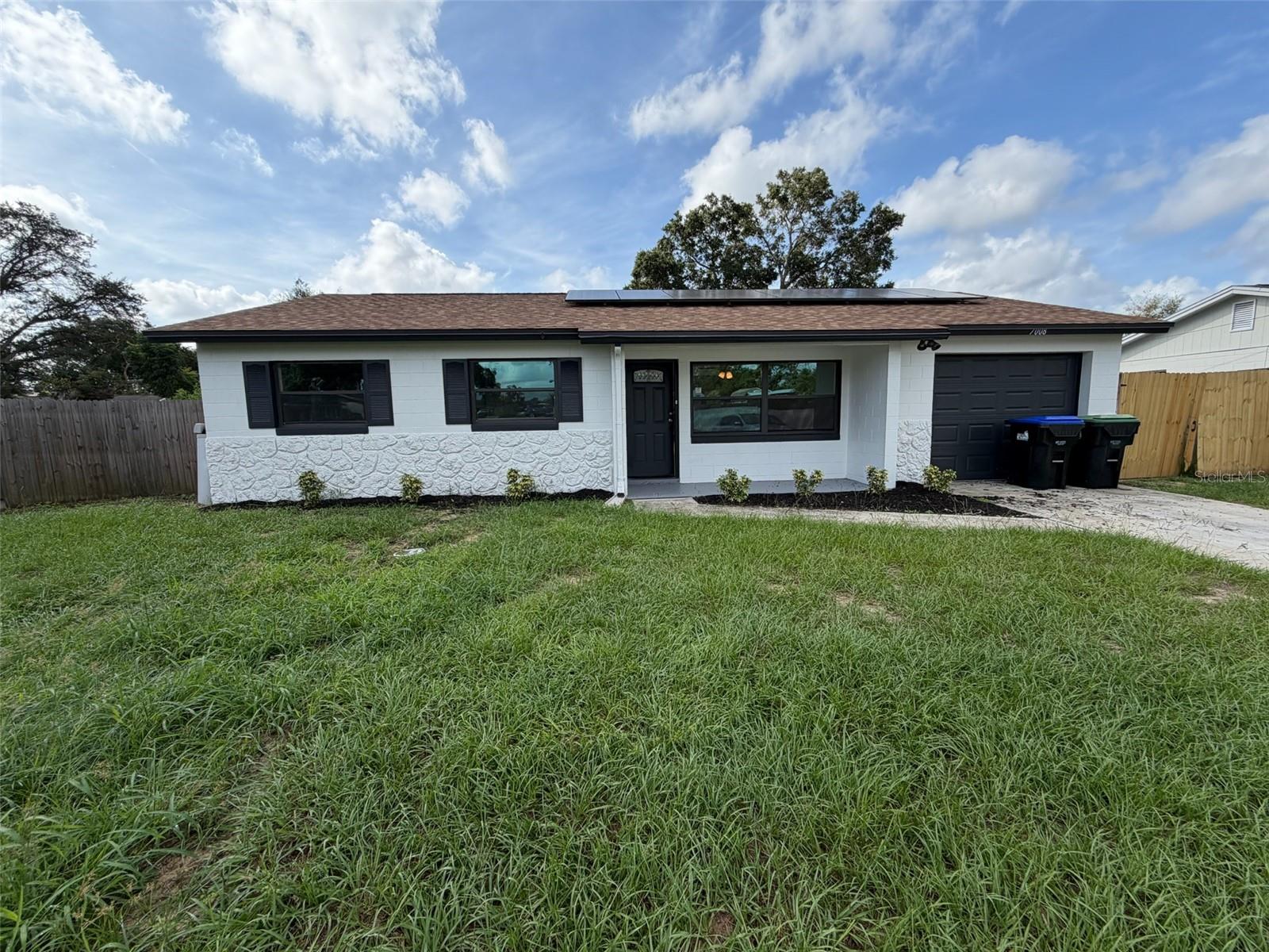 7008 HARWICK DR Property Photo 1