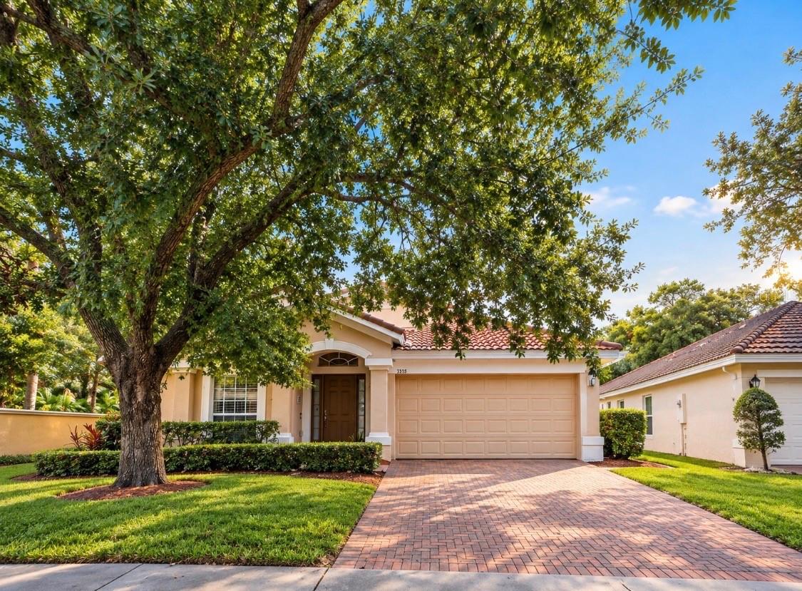 3315 Flamborough Dr Property Photo 1