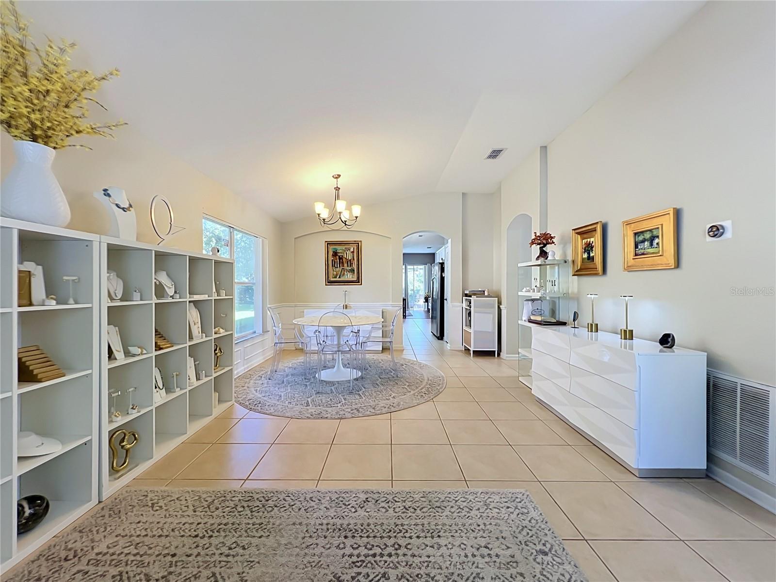 3315 Flamborough Dr Property Photo 28