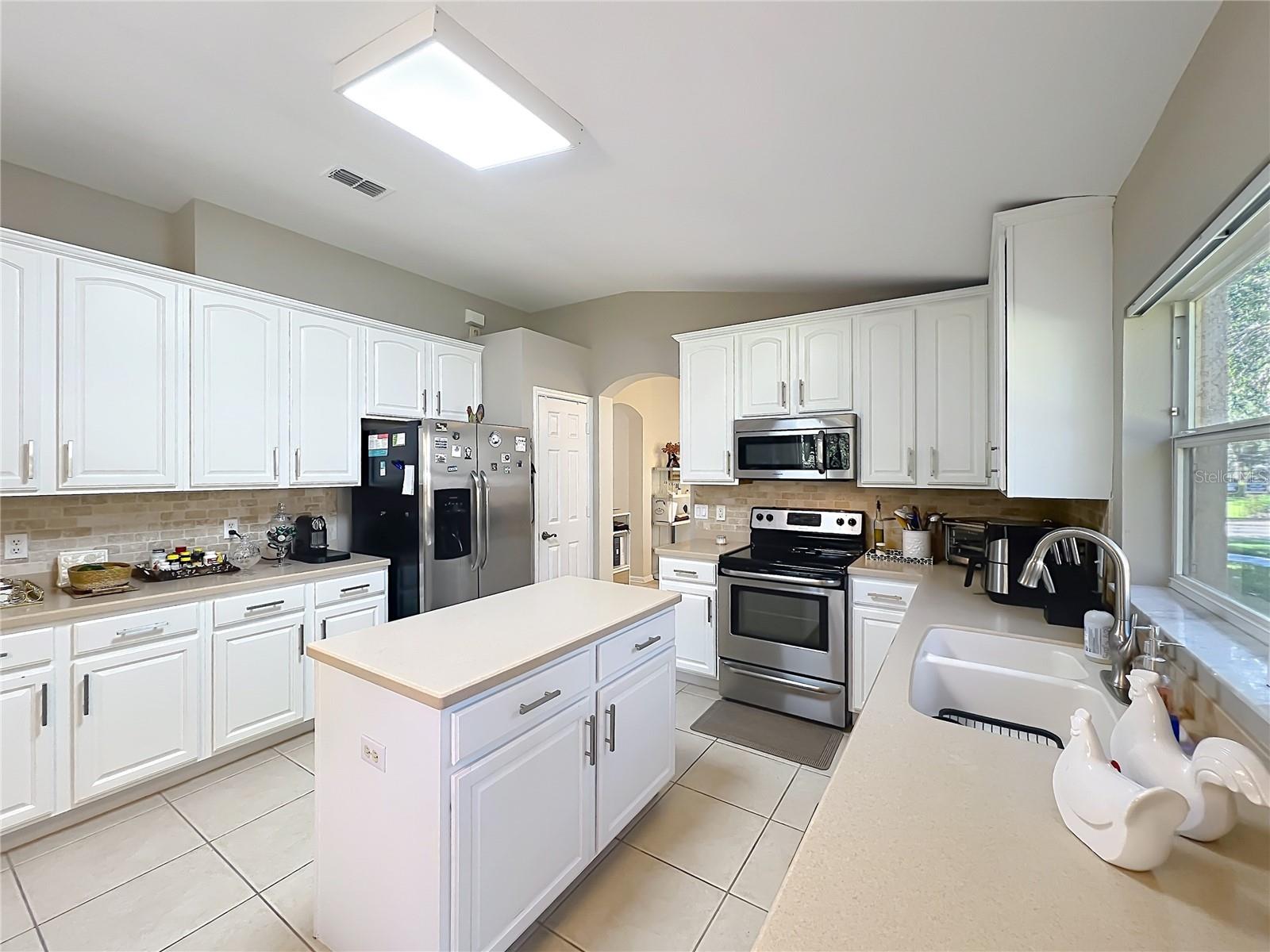 3315 Flamborough Dr Property Photo 41