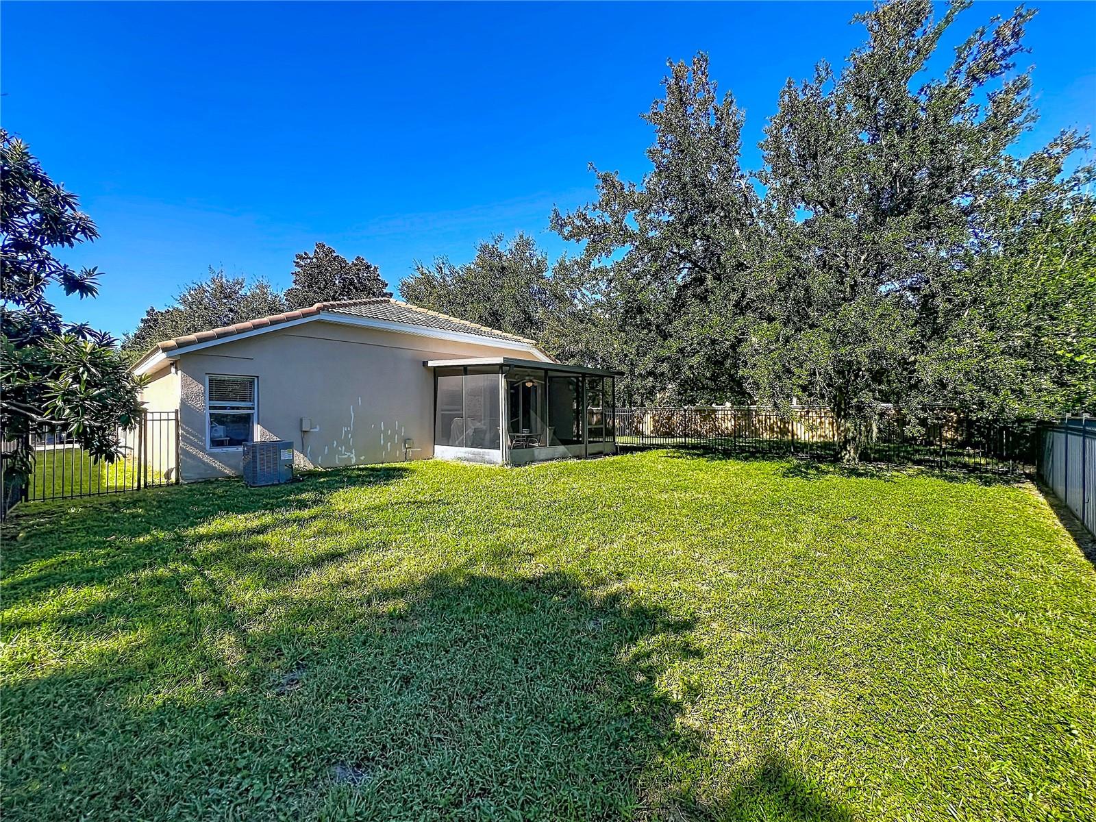 3315 Flamborough Dr Property Photo 77
