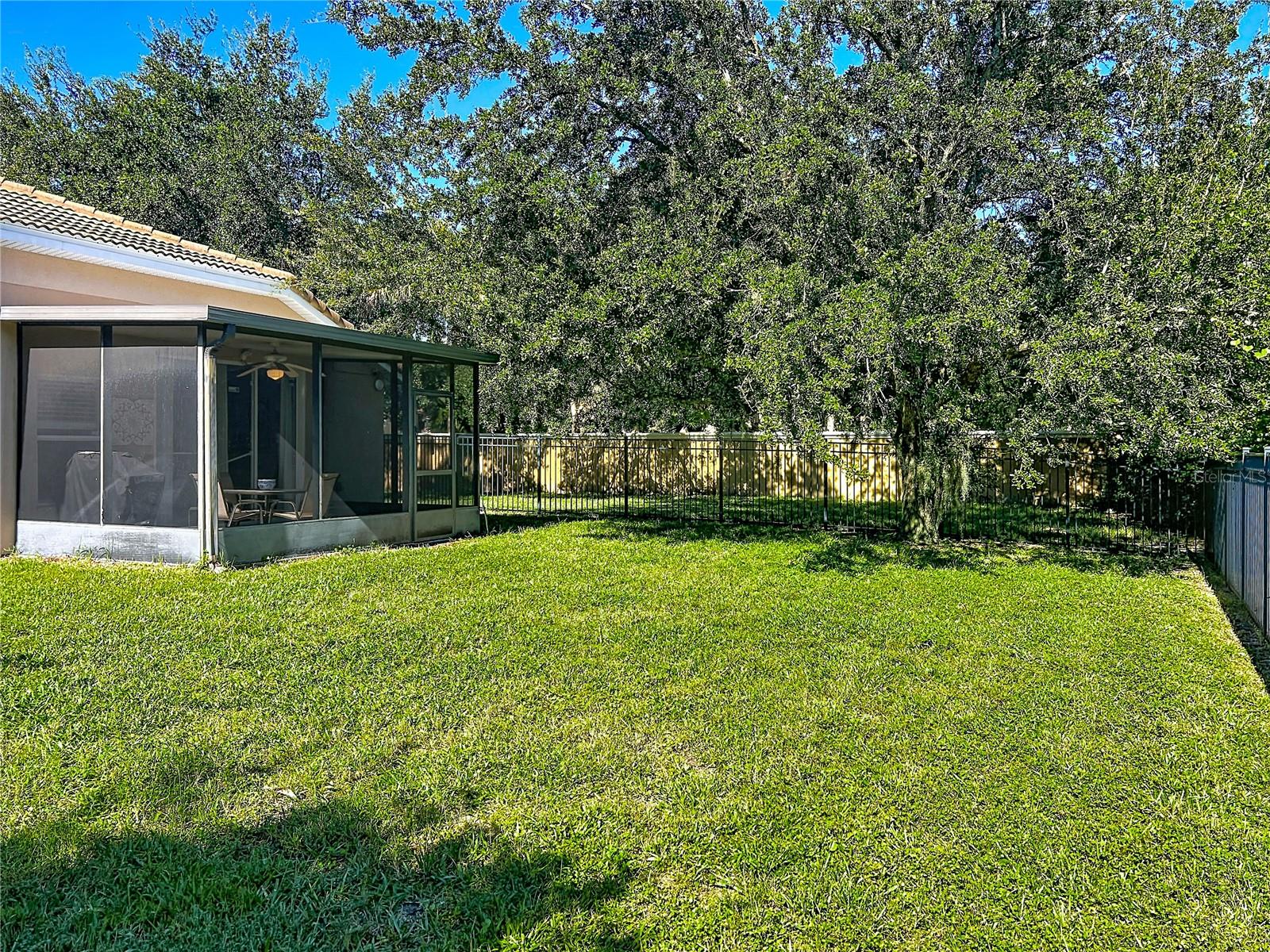 3315 Flamborough Dr Property Photo 78