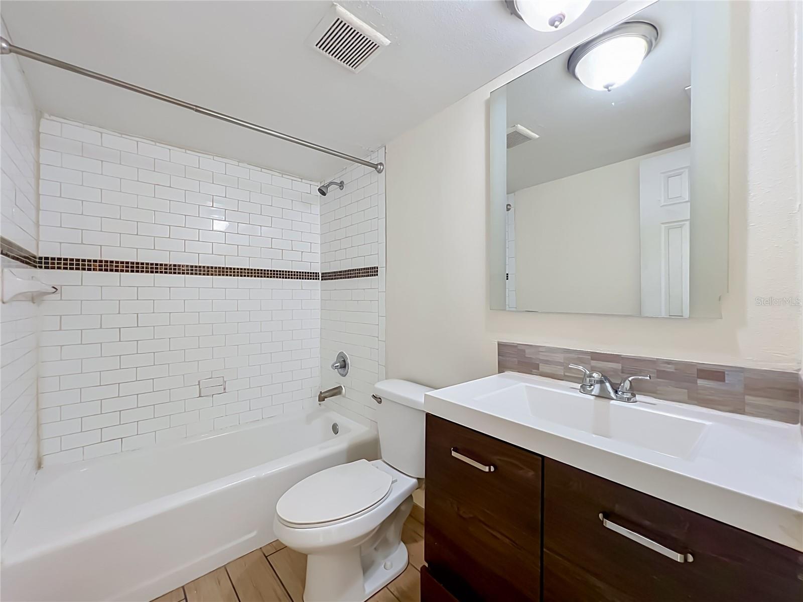 5885 Dahlia Dr #103 Property Photo 17