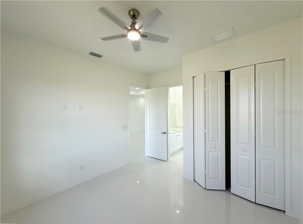4238 Nw 34th Ter Property Photo 18