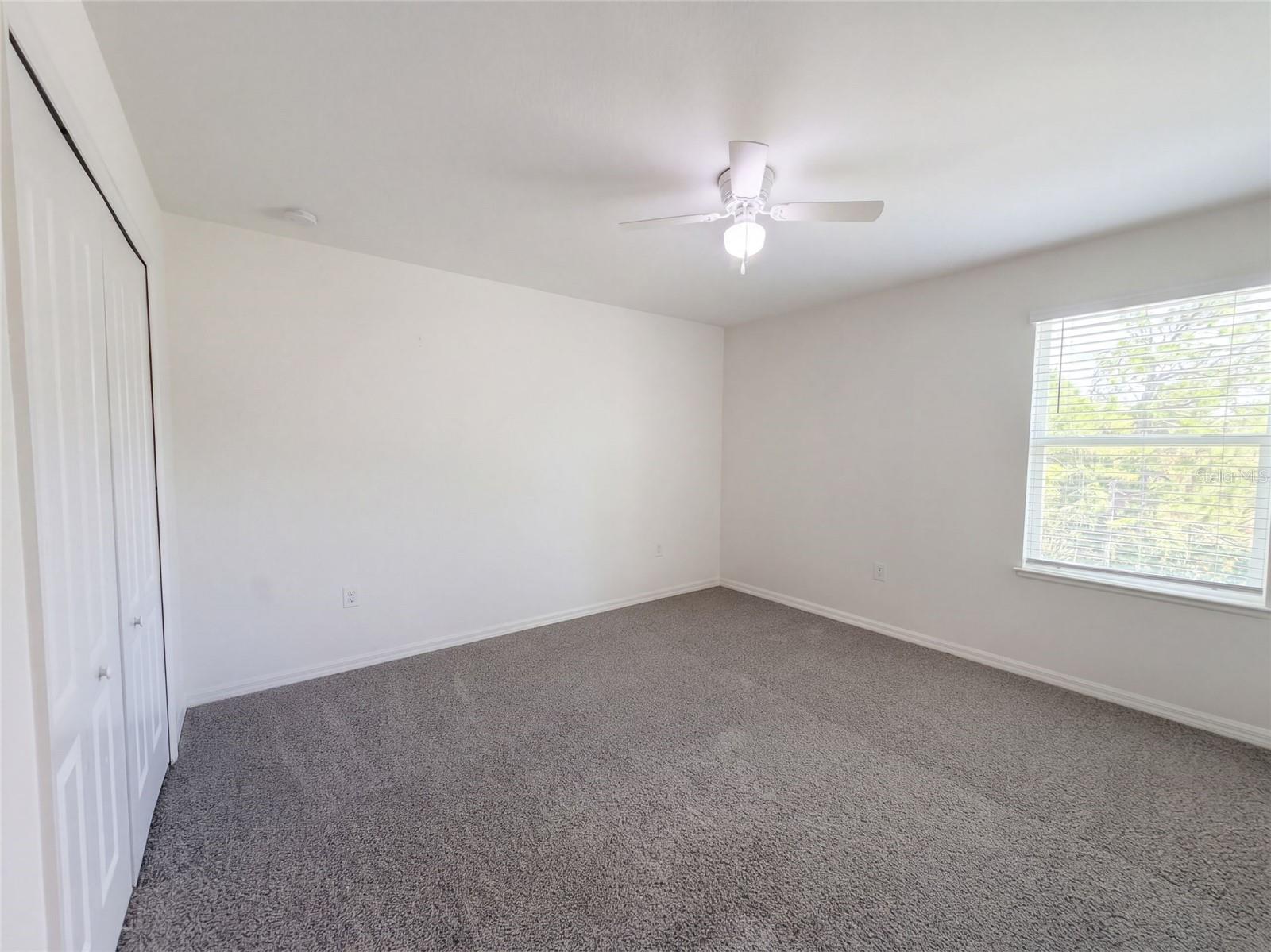 370 Hyacinth St Property Photo 27