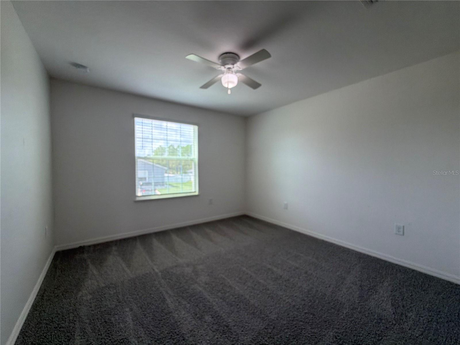 370 Hyacinth St Property Photo 30