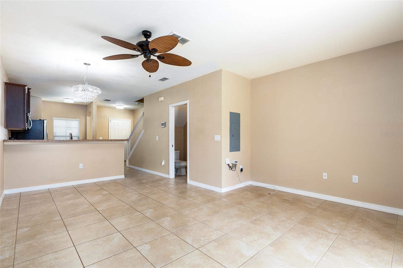 1131 Trillium Park Ln Property Photo 6