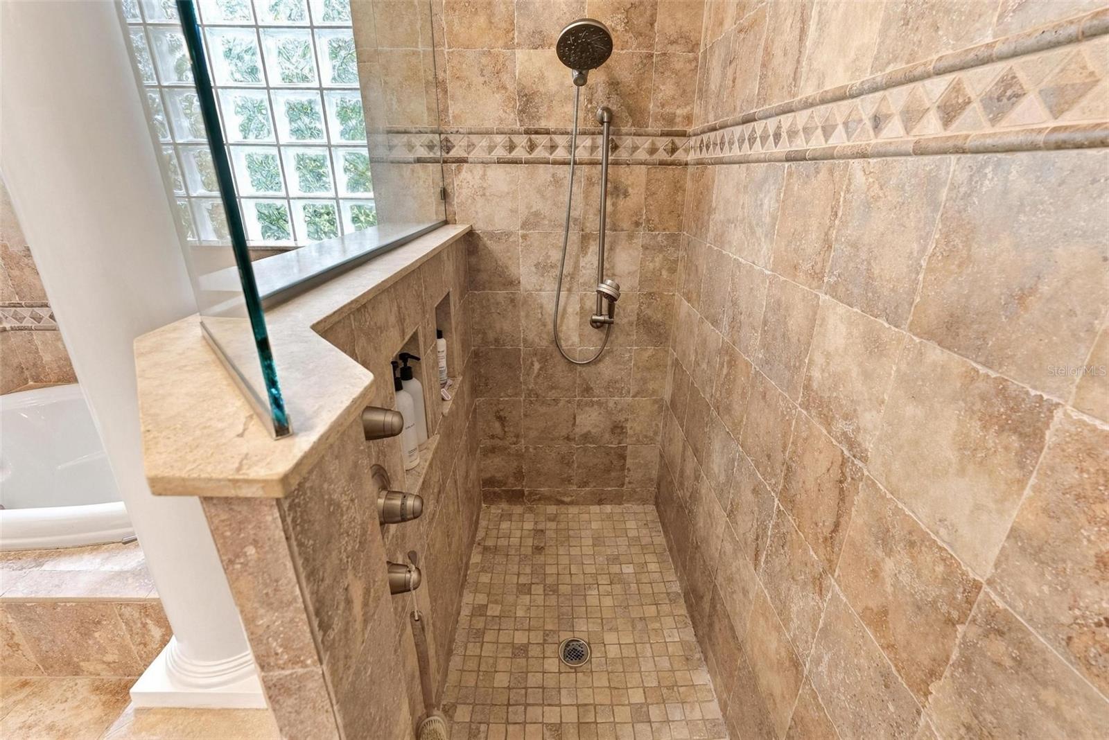 2150 W Dale Cir Property Photo 54