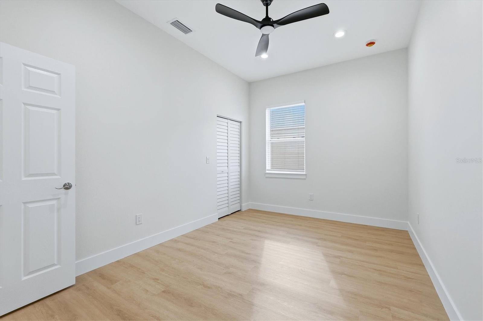 6042 105th Ter N Property Photo 36