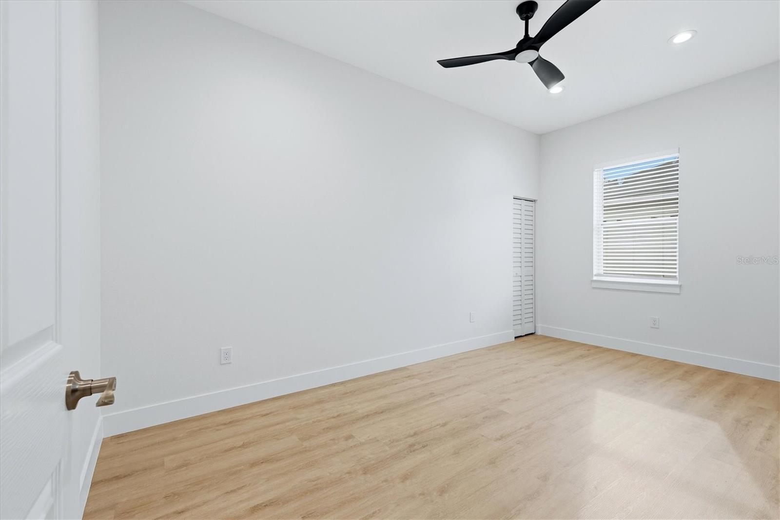 6042 105th Ter N Property Photo 39