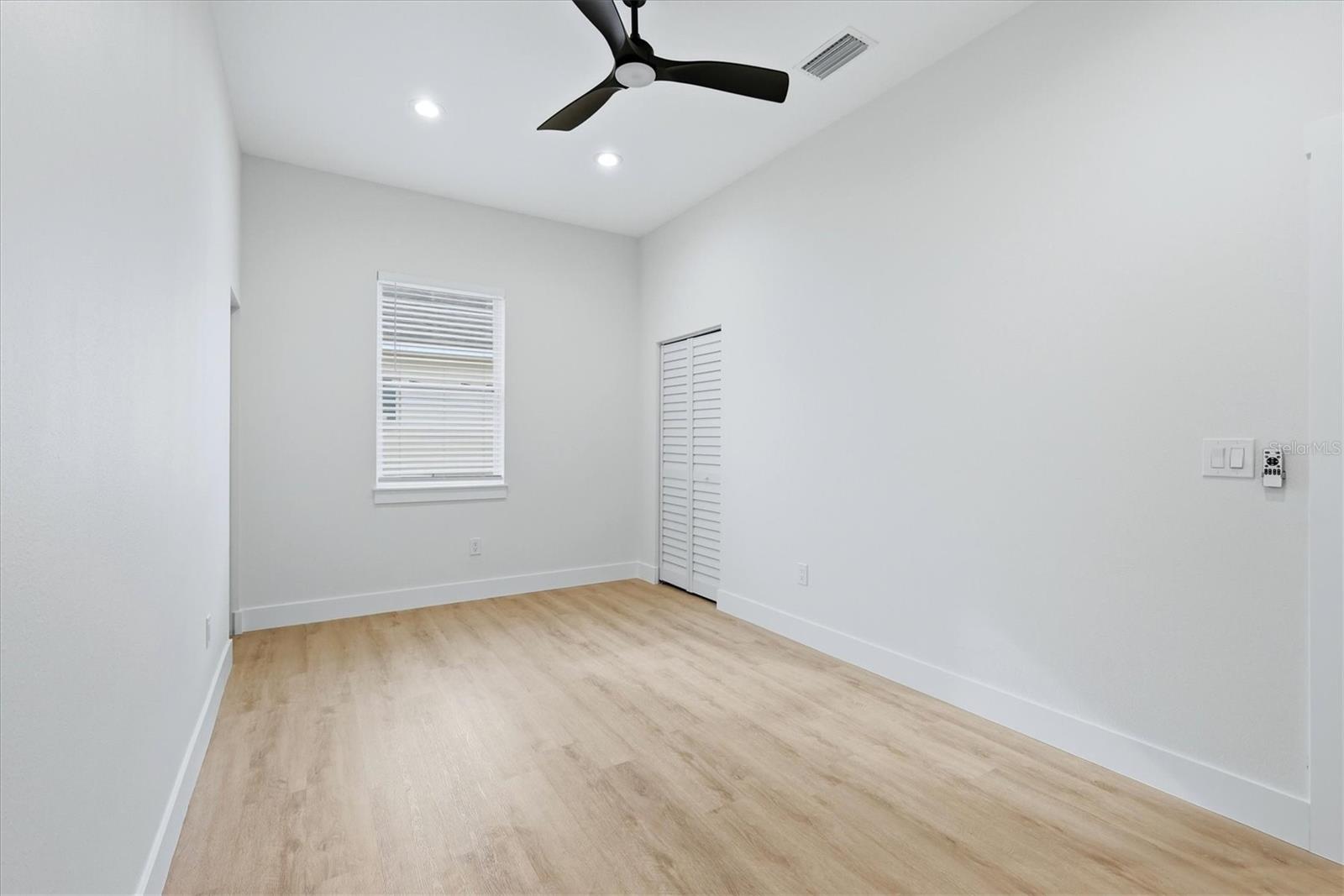 6042 105th Ter N Property Photo 40