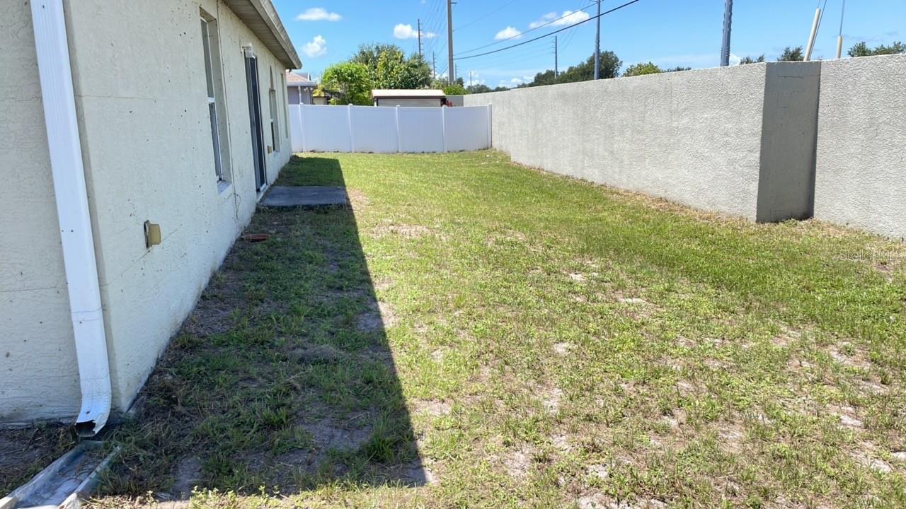 1804 Ashton Park Pl Property Photo 17