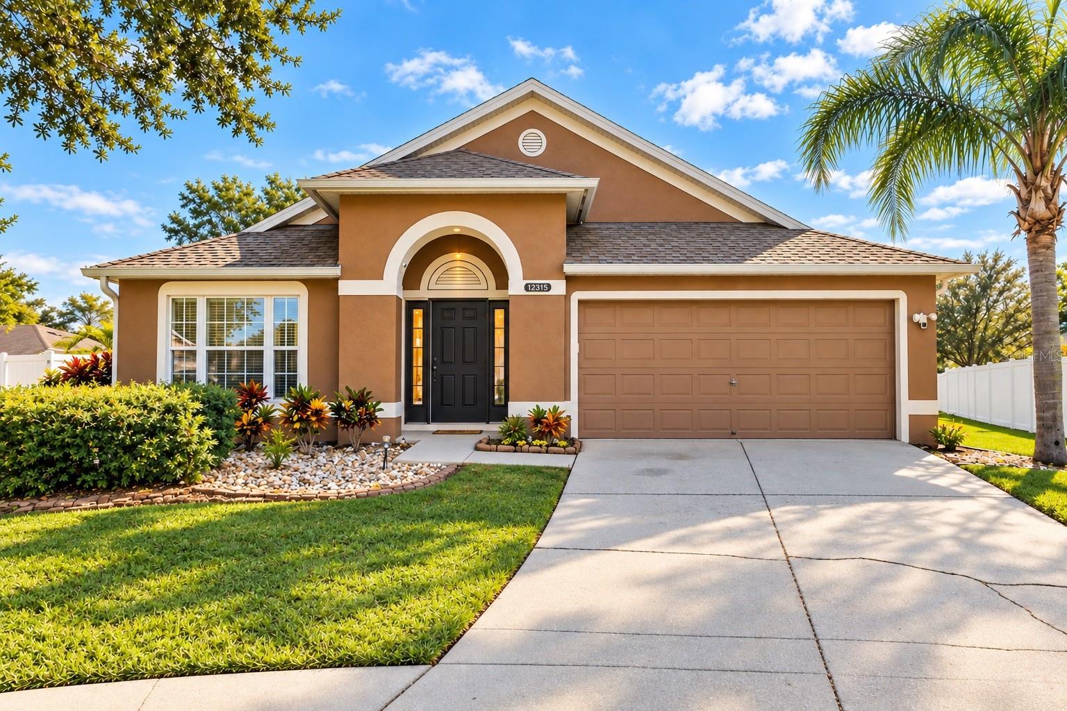 12315 TWINKLING STAR PL Property Photo 1