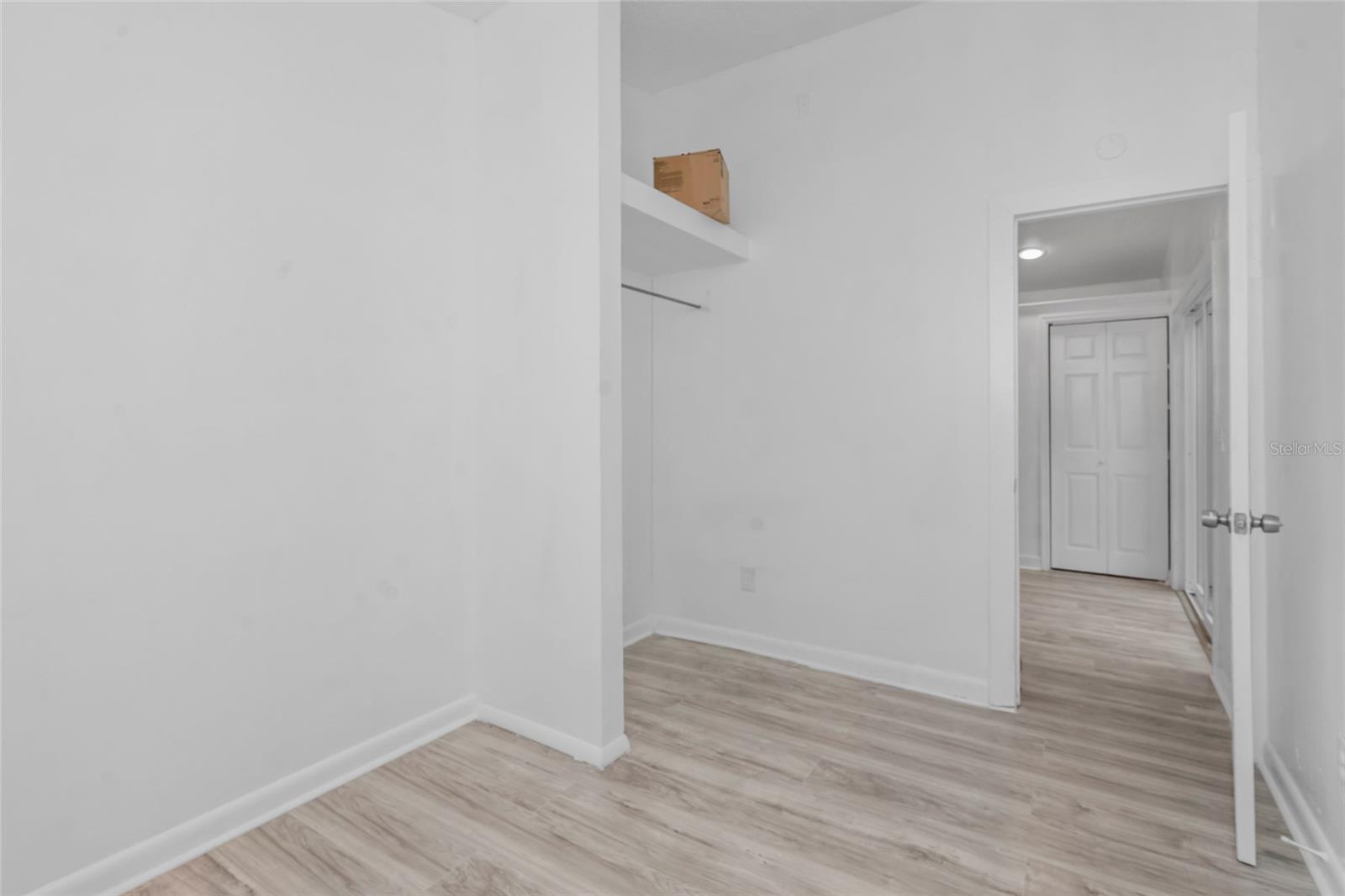 8021 N Edison Ave Property Photo 16