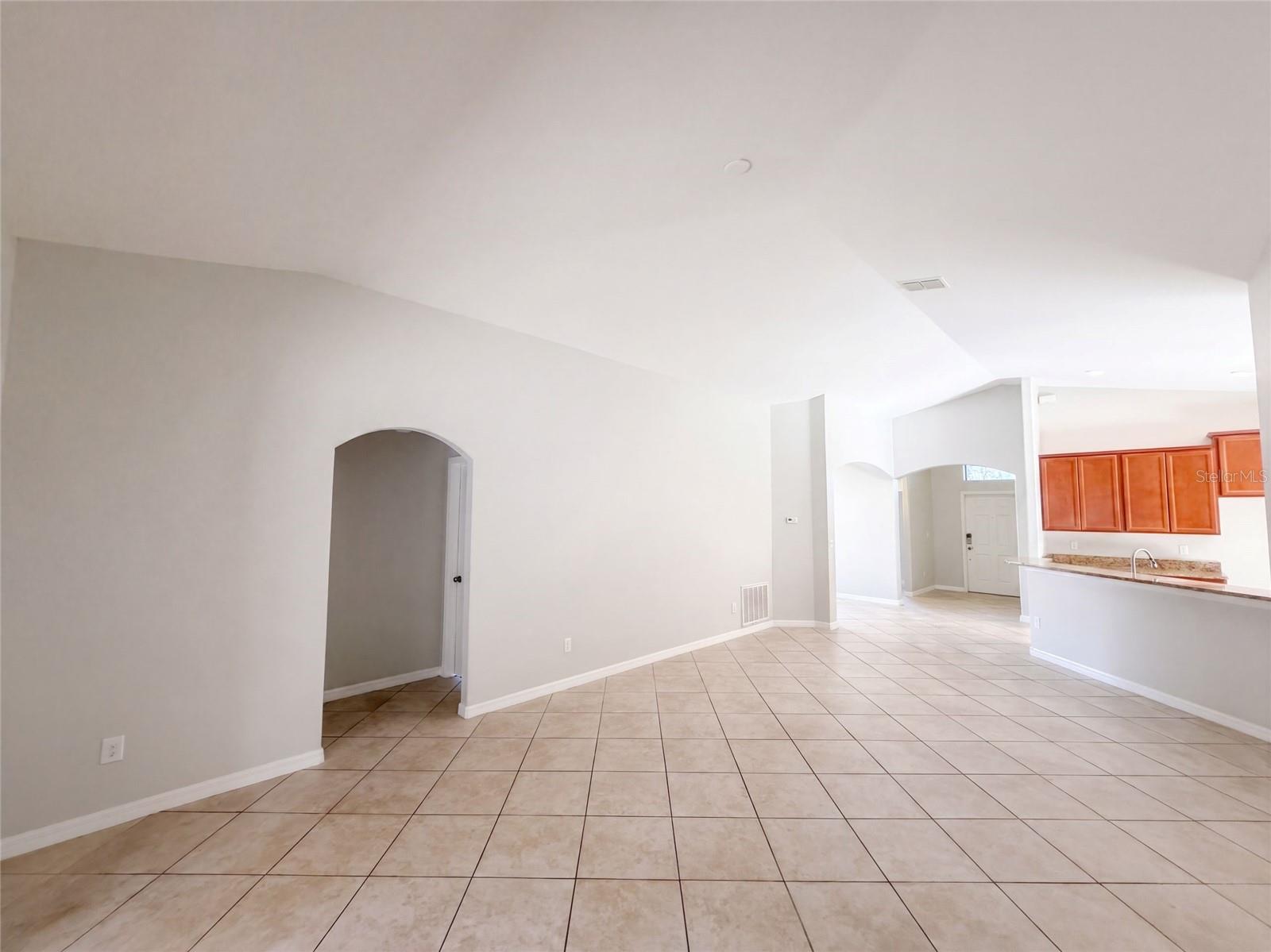 10080 Tolman Dr Property Photo 6