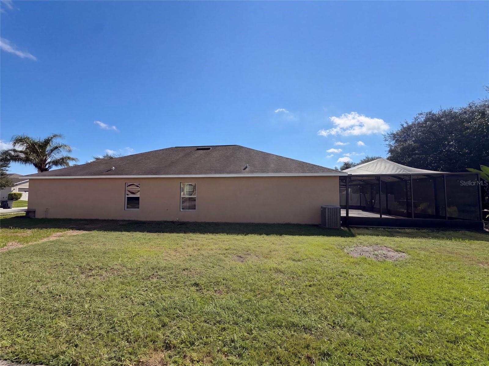 10080 Tolman Dr Property Photo 7