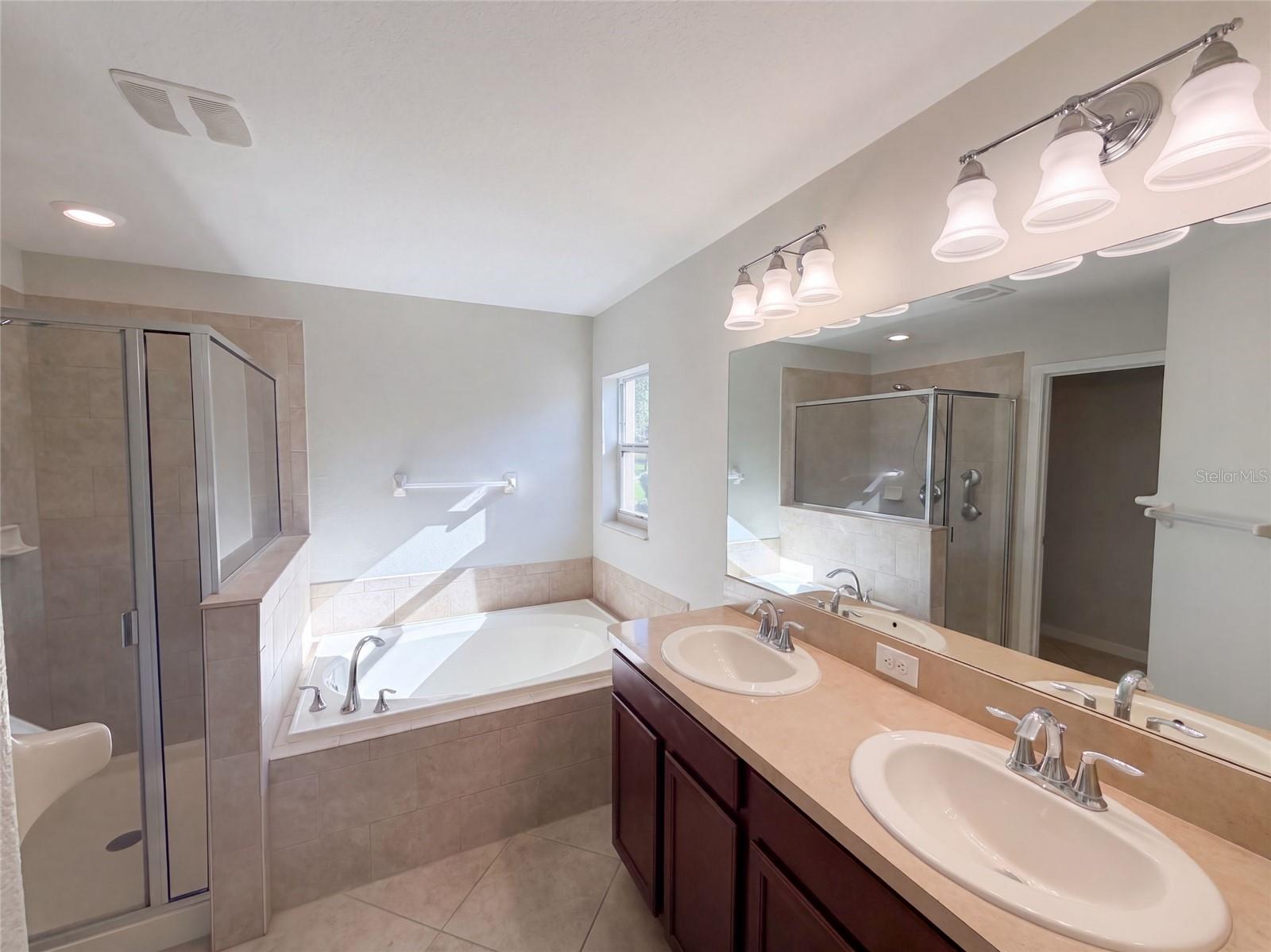 10080 Tolman Dr Property Photo 13