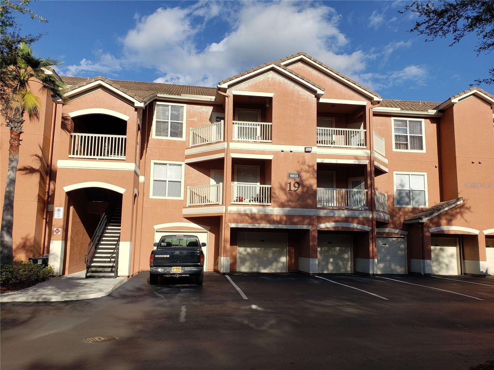 8813 Villa View Cir #104 Property Photo