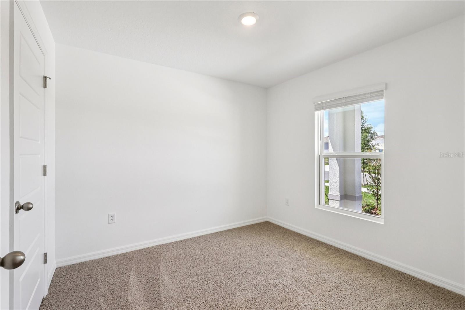 1158 Amber Waves Ct Property Photo 12