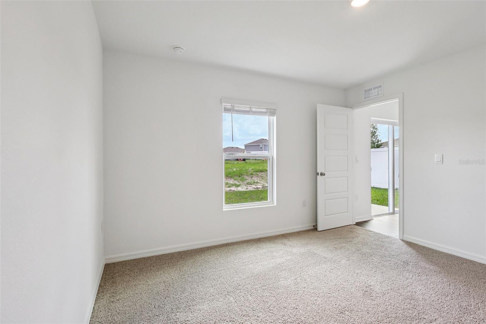 1158 Amber Waves Ct Property Photo 19
