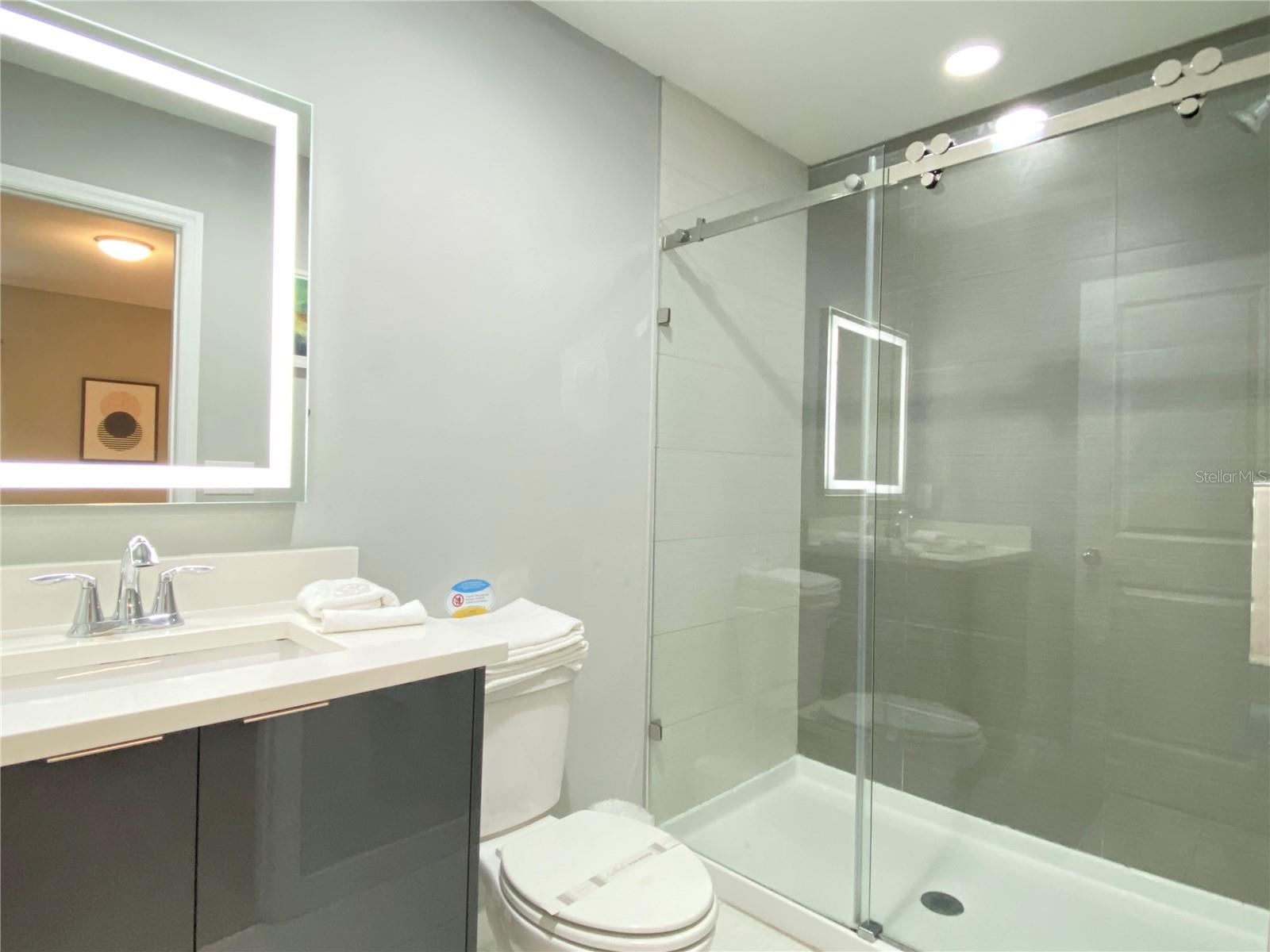 4443 Le Reve Ct Property Photo 13